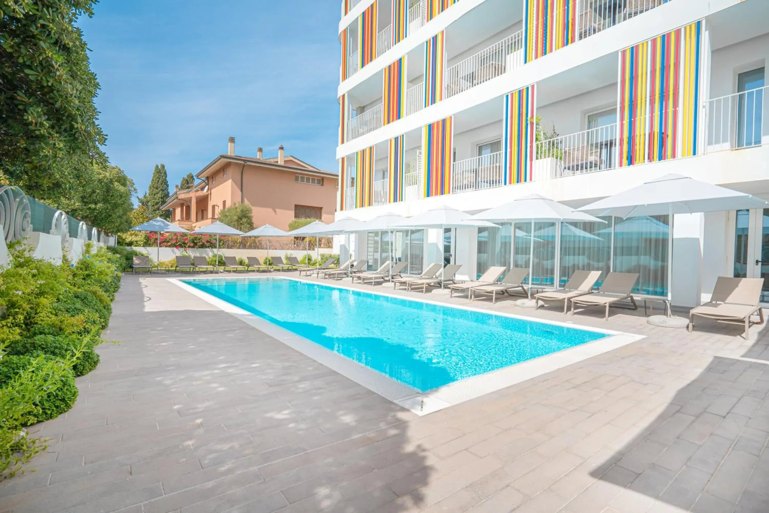 Swimming pool in Felix Hotels - Hotel Felix Olbia Swimming pool in Felix Hotels - Hotel Felix Olbia