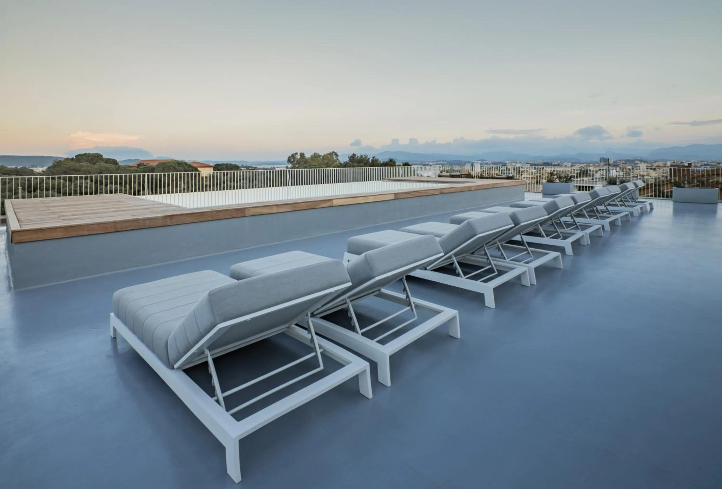 Swimming pool in Felix Hotels - Hotel Felix Olbia