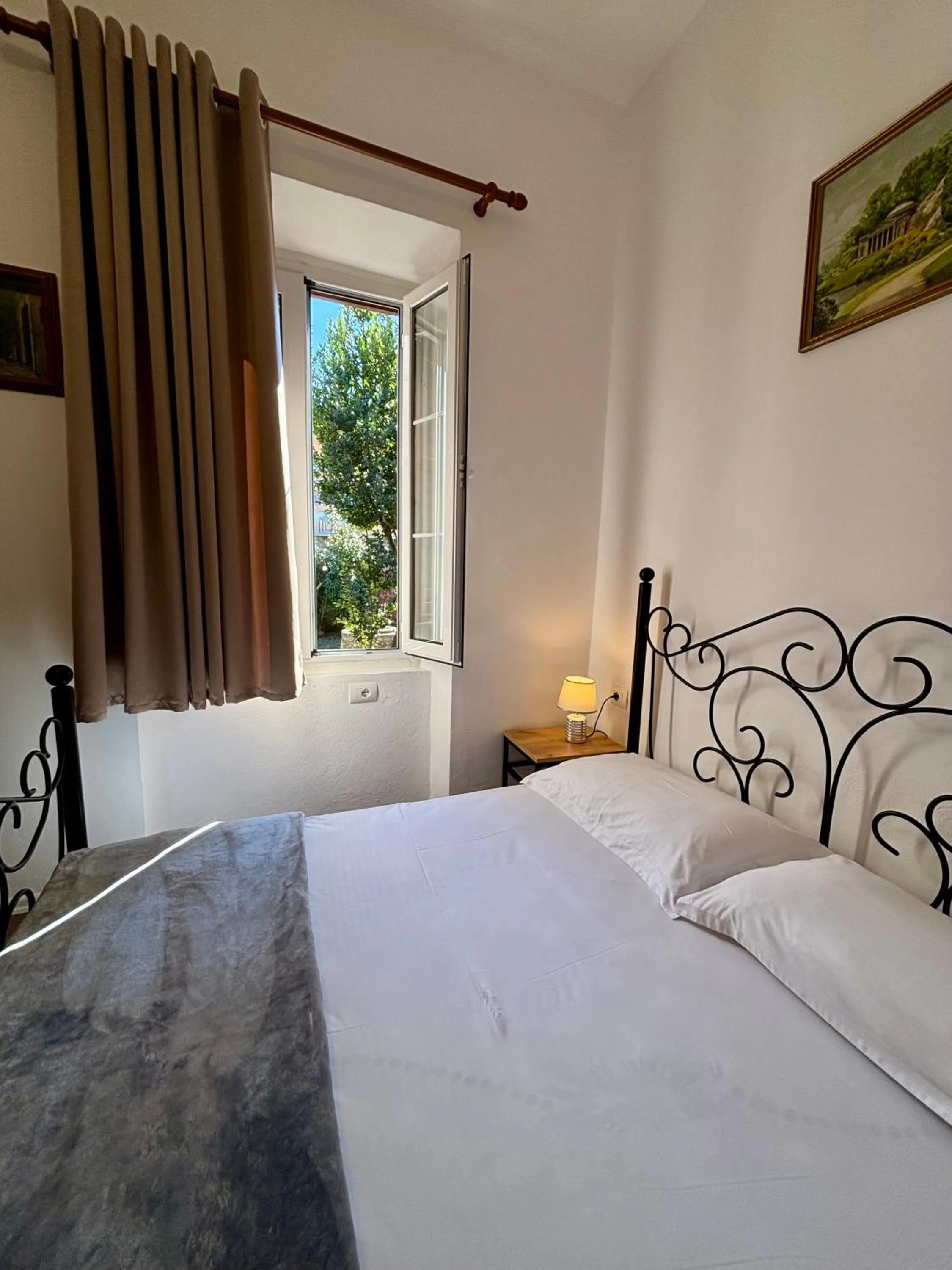InTown Guesthouse Shkoder