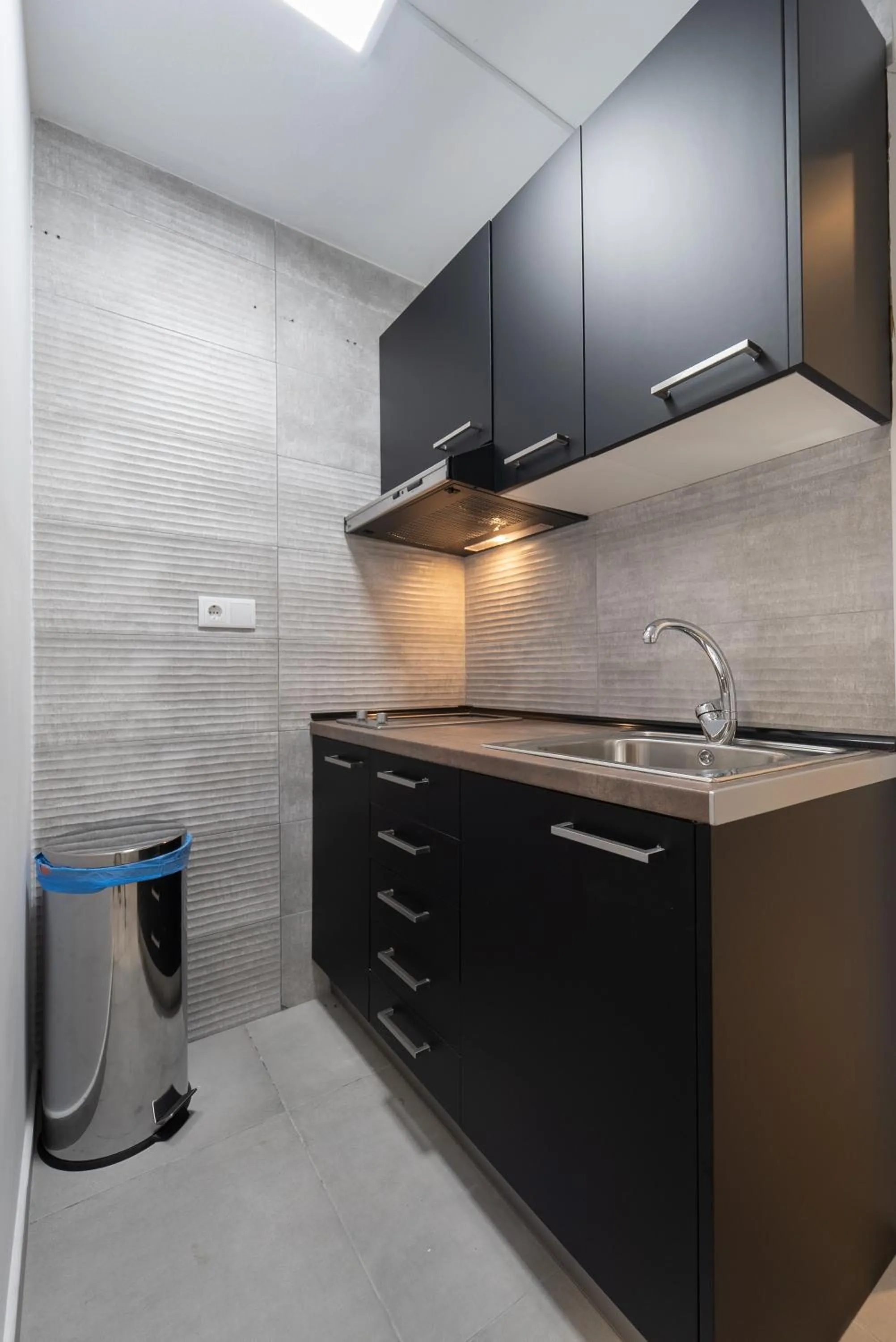 Kitchen or kitchenette in CASADELMAR Marbella 23 APARTAMENTOS VACACIONALES
