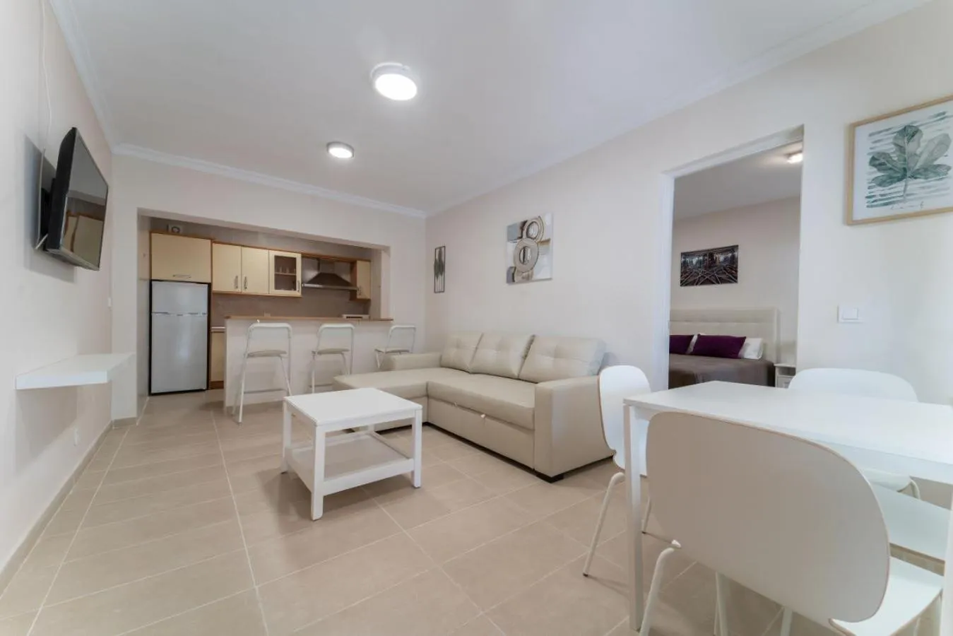 Kitchen or kitchenette in CASADELMAR Marbella 23 APARTAMENTOS VACACIONALES