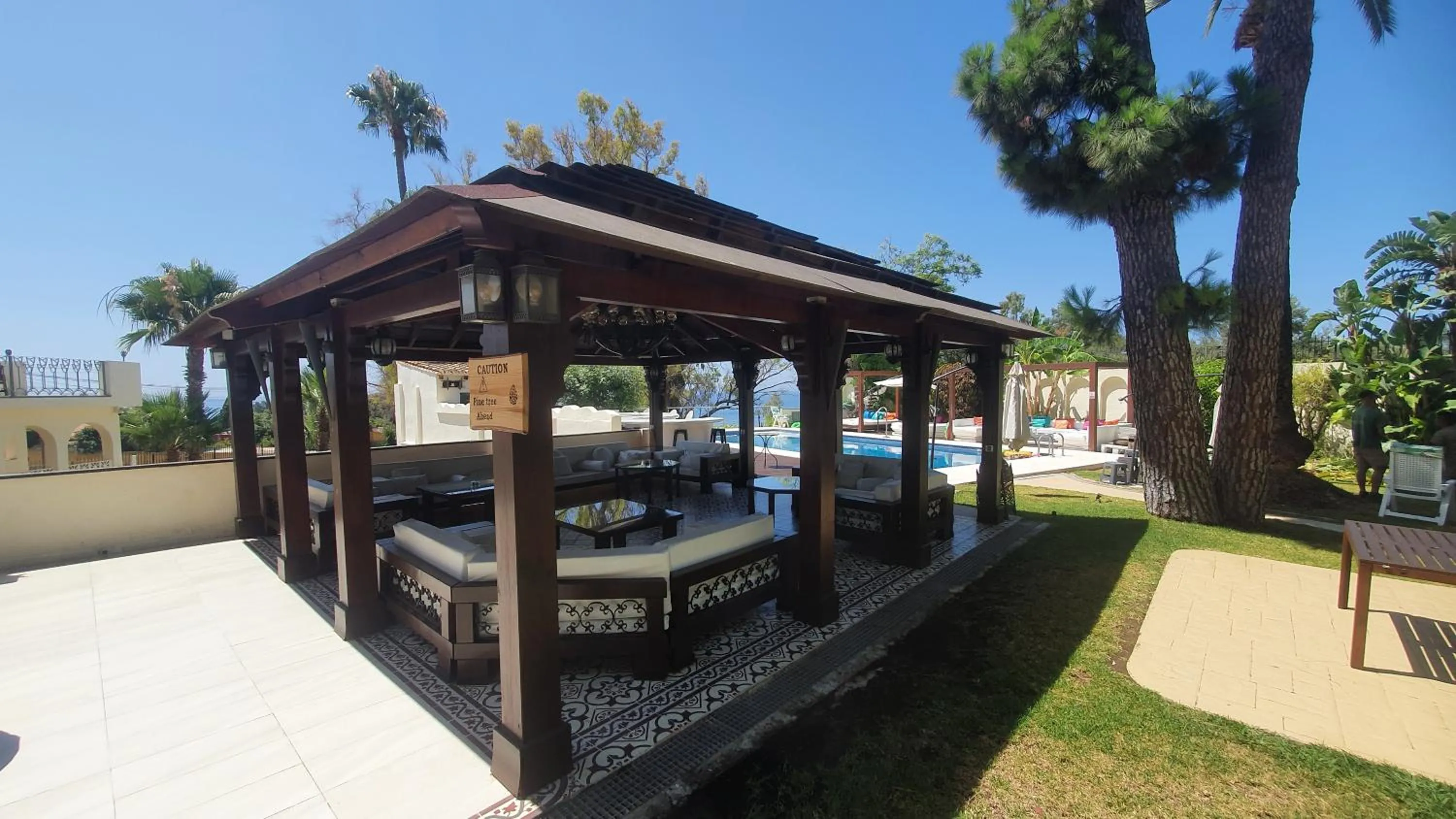 Property building in CASADELMAR Marbella 23 APARTAMENTOS VACACIONALES