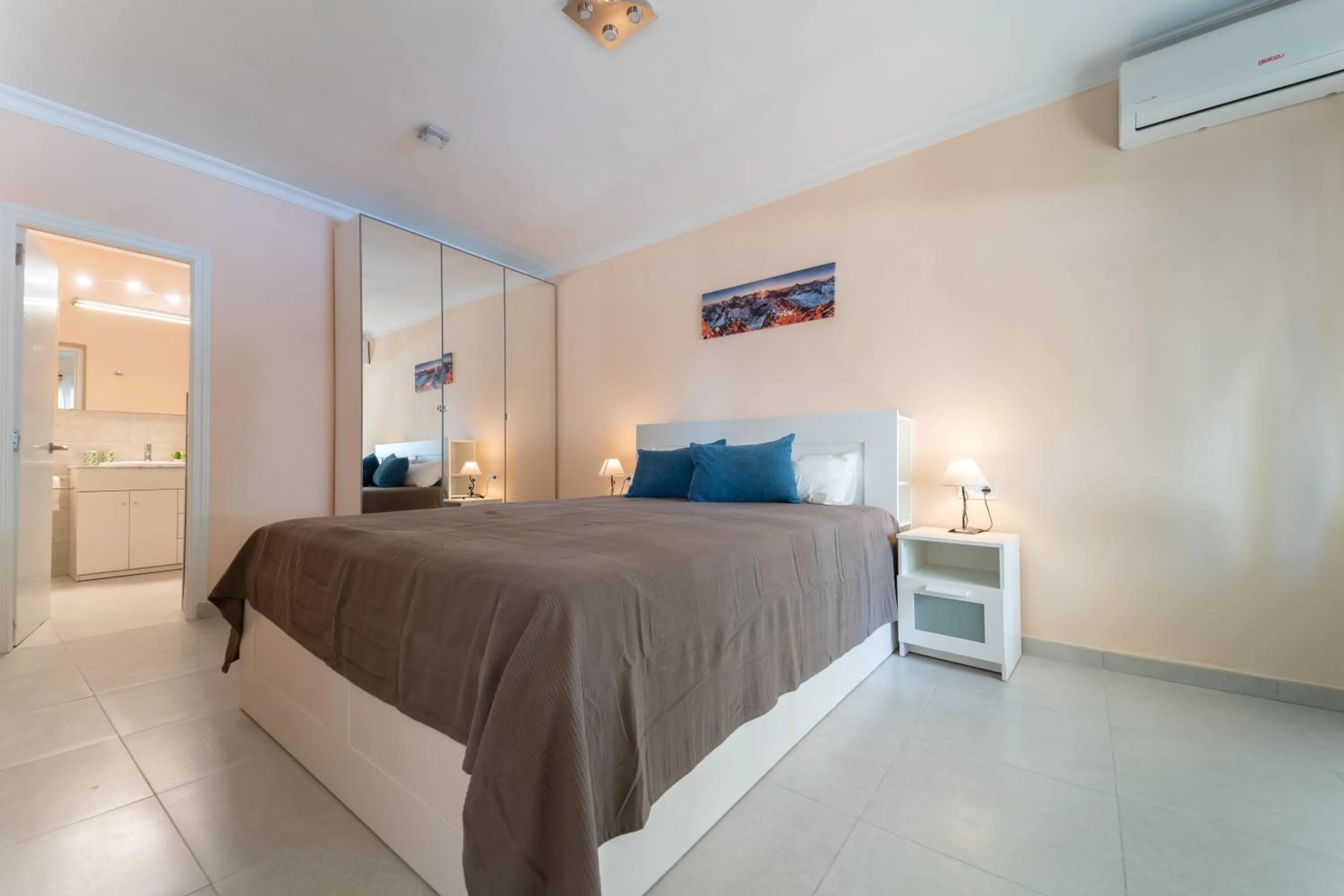 Bedroom, Bed in CASADELMAR Marbella 23 APARTAMENTOS VACACIONALES