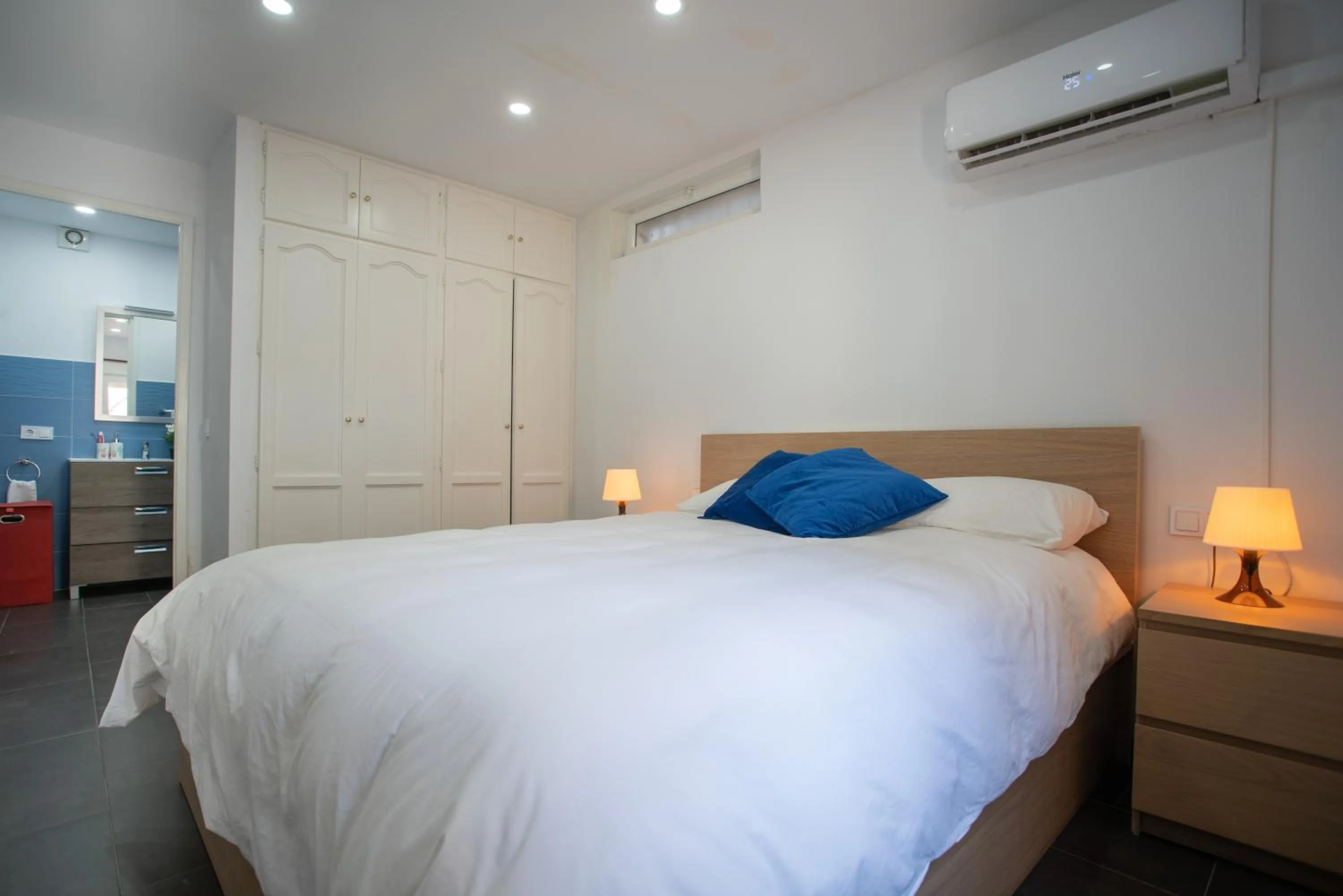 Bedroom, Bed in CASADELMAR Marbella 23 APARTAMENTOS VACACIONALES