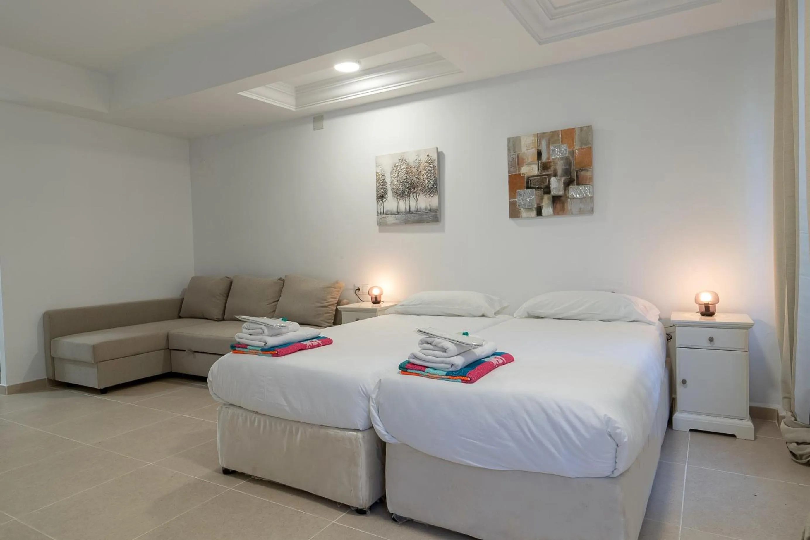 Photo of the whole room, Bed in CASADELMAR Marbella 23 APARTAMENTOS VACACIONALES