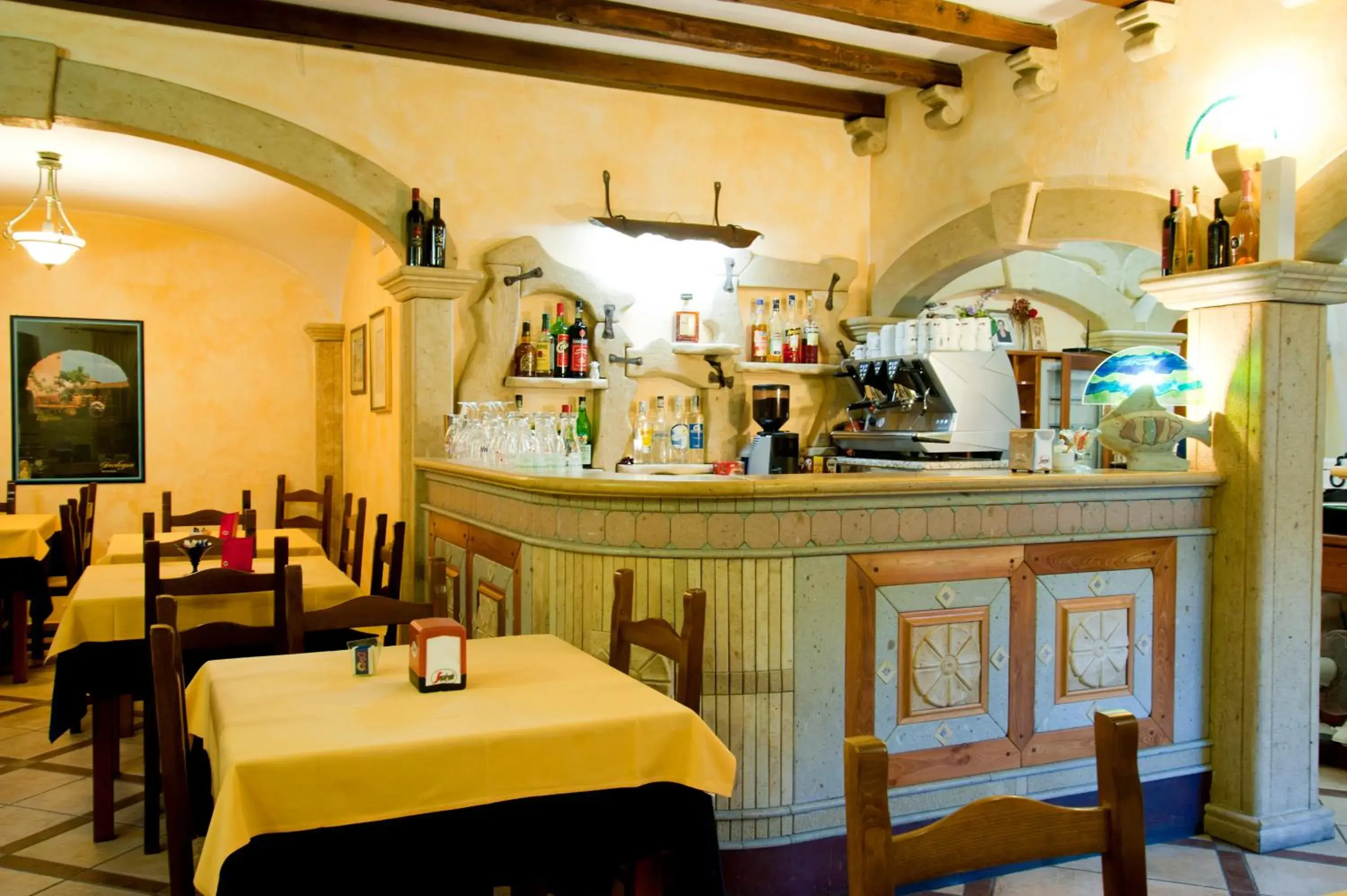 Lounge or bar in Hotel San Francisco Lounge or bar in Hotel San Francisco