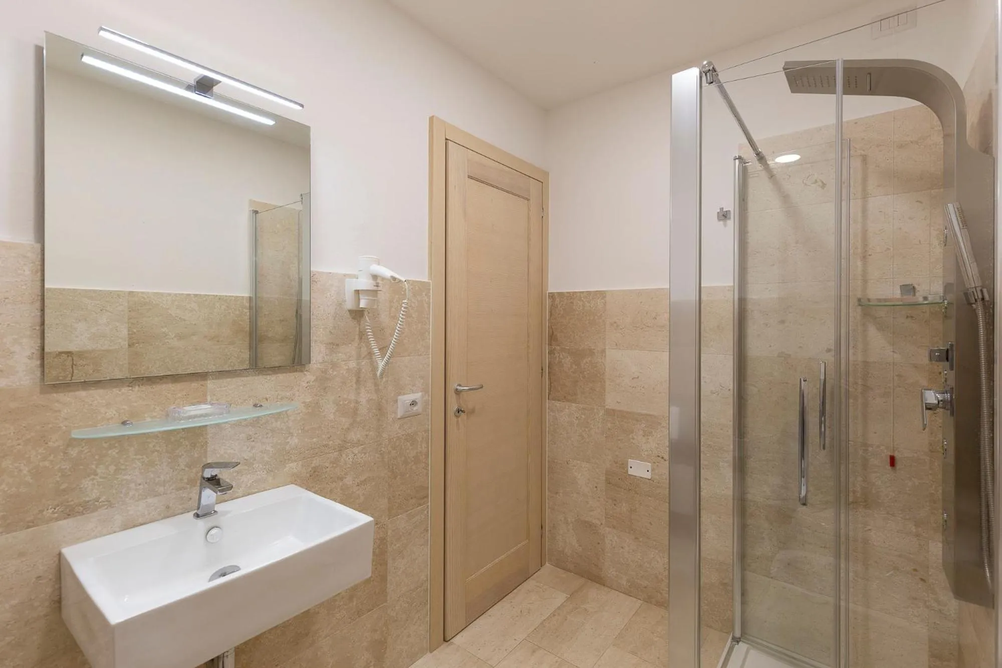 Bed in Hotel San Francisco