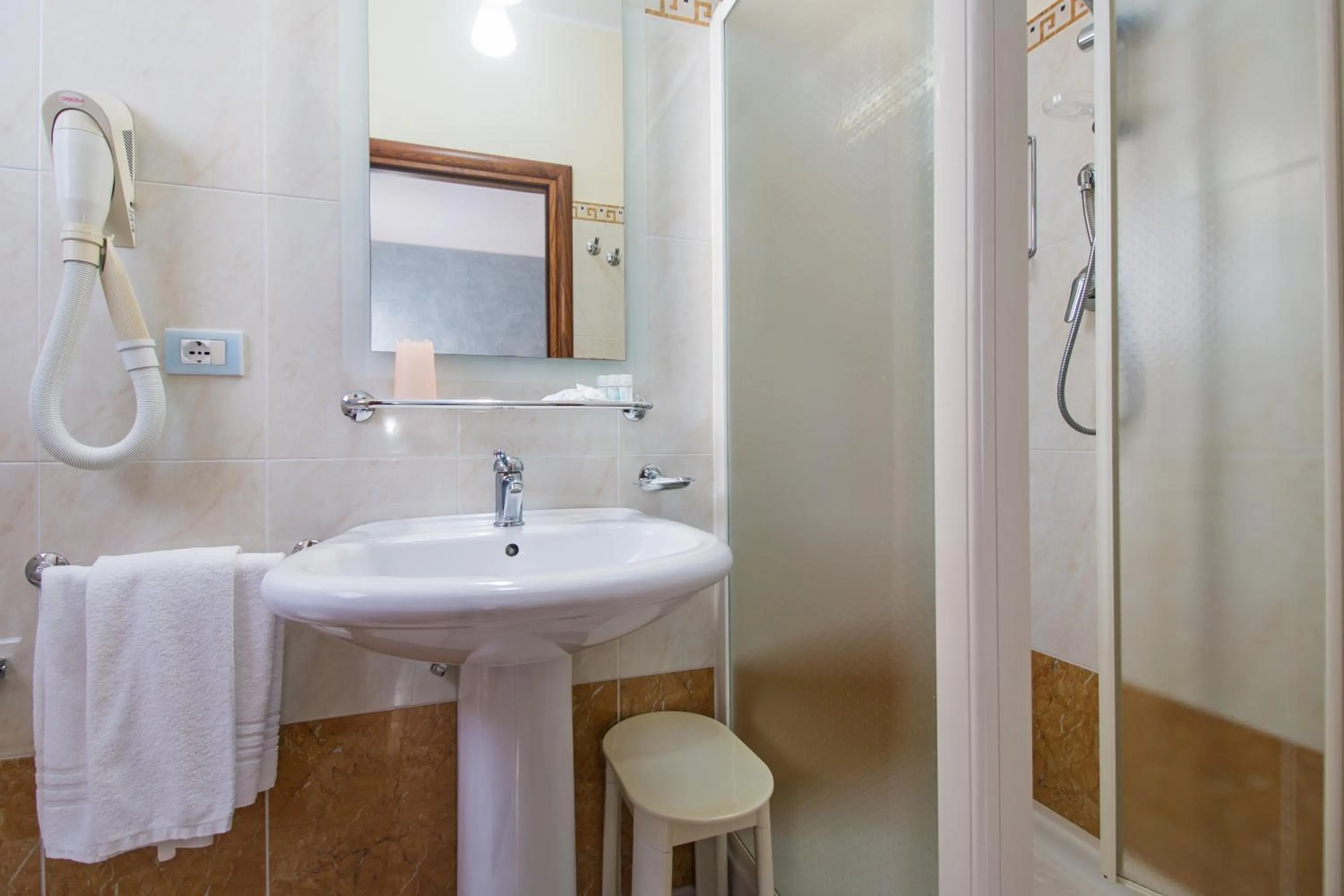 Bathroom in Hotel San Francisco