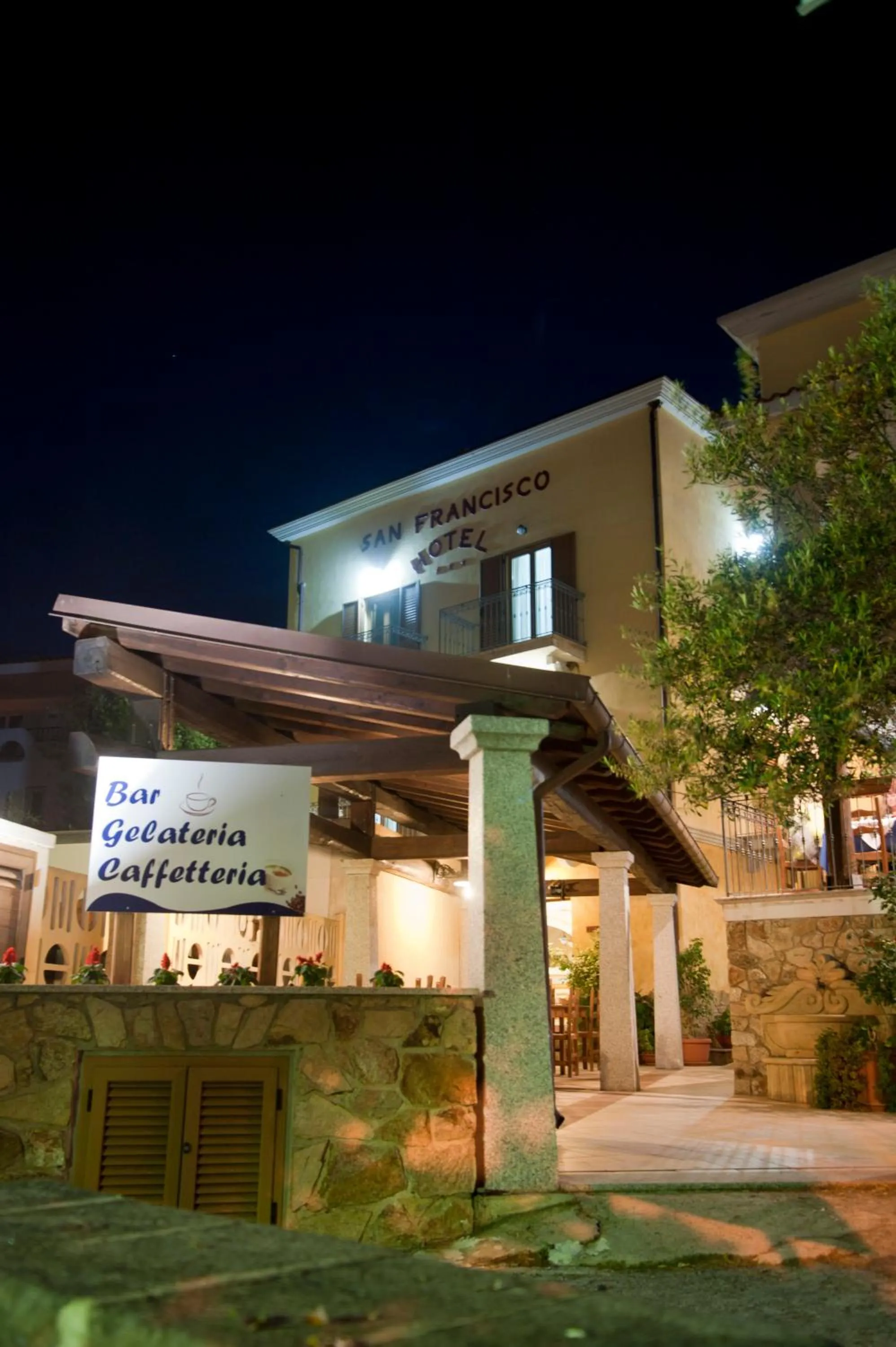 Night in Hotel San Francisco