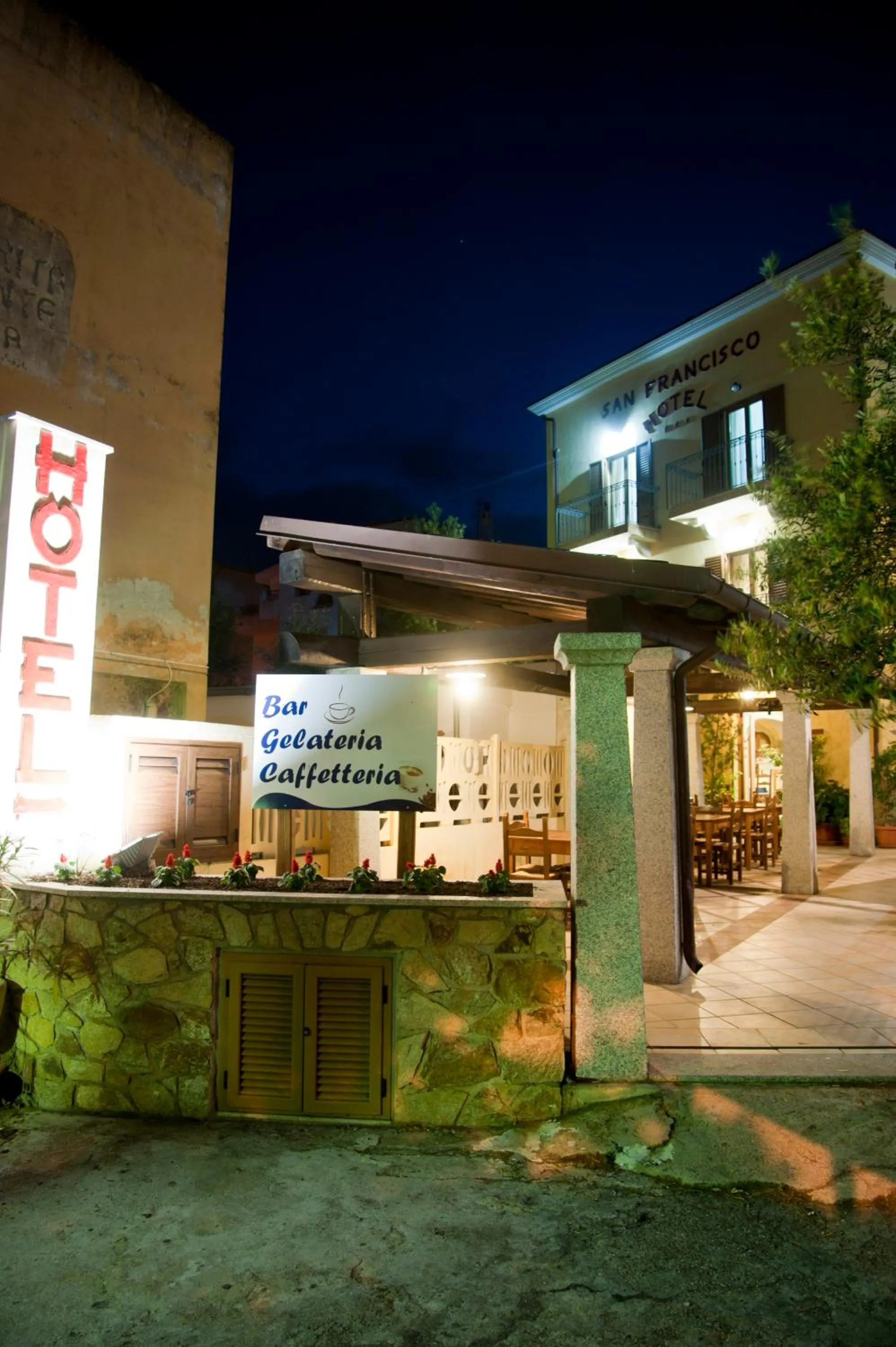 Night in Hotel San Francisco