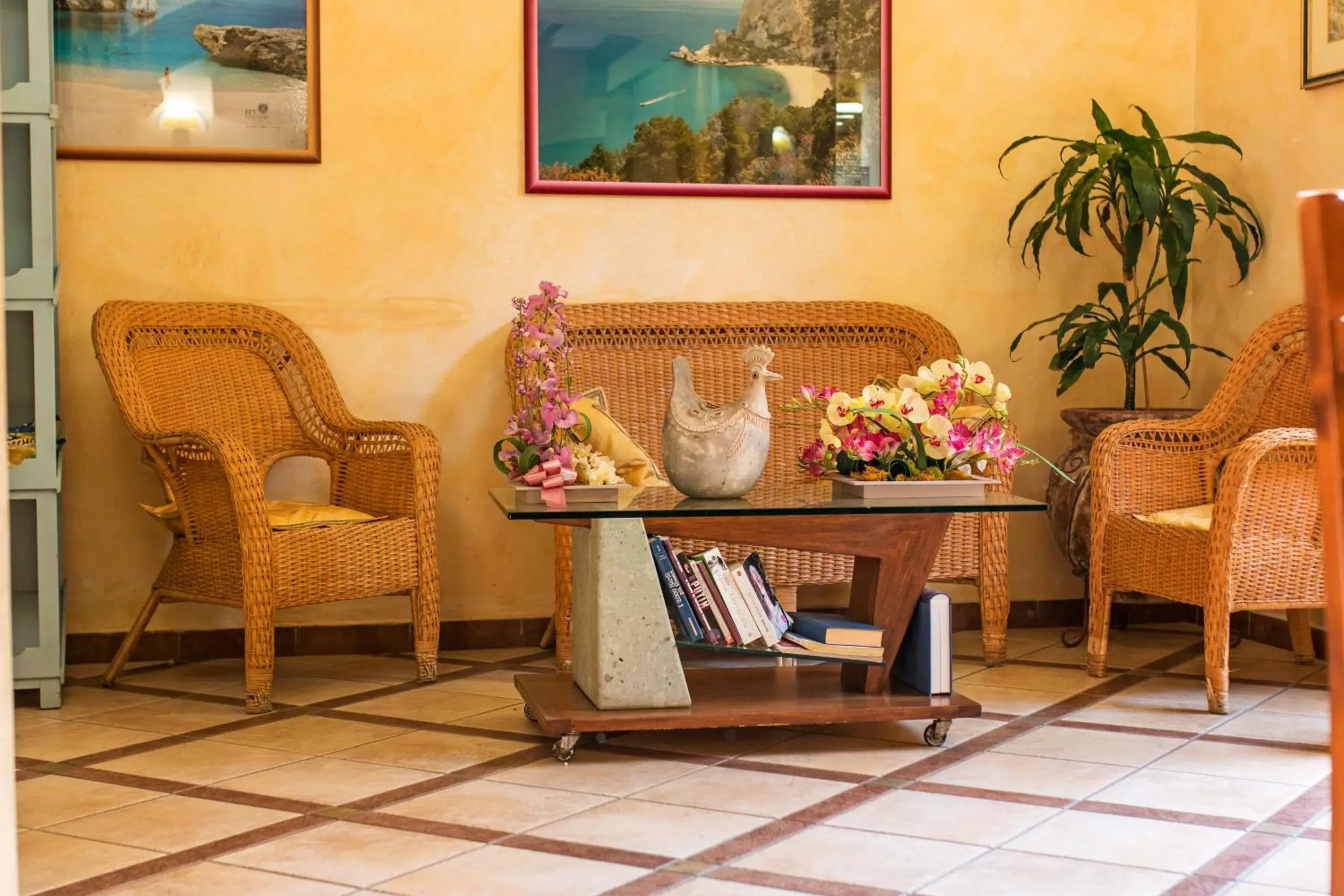 Lobby or reception in Hotel San Francisco Lobby or reception in Hotel San Francisco