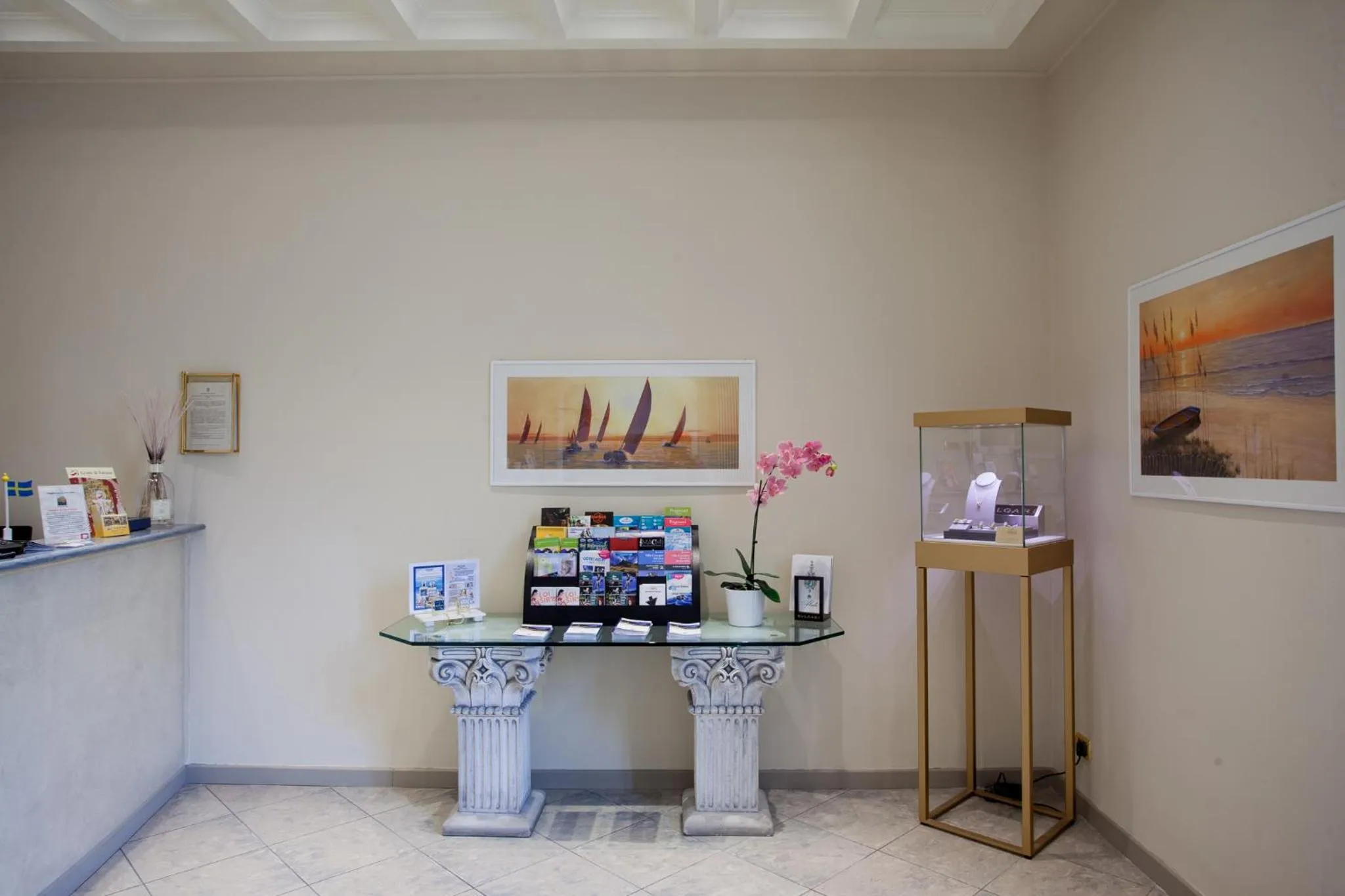 Lobby or reception in Albergo Belsoggiorno