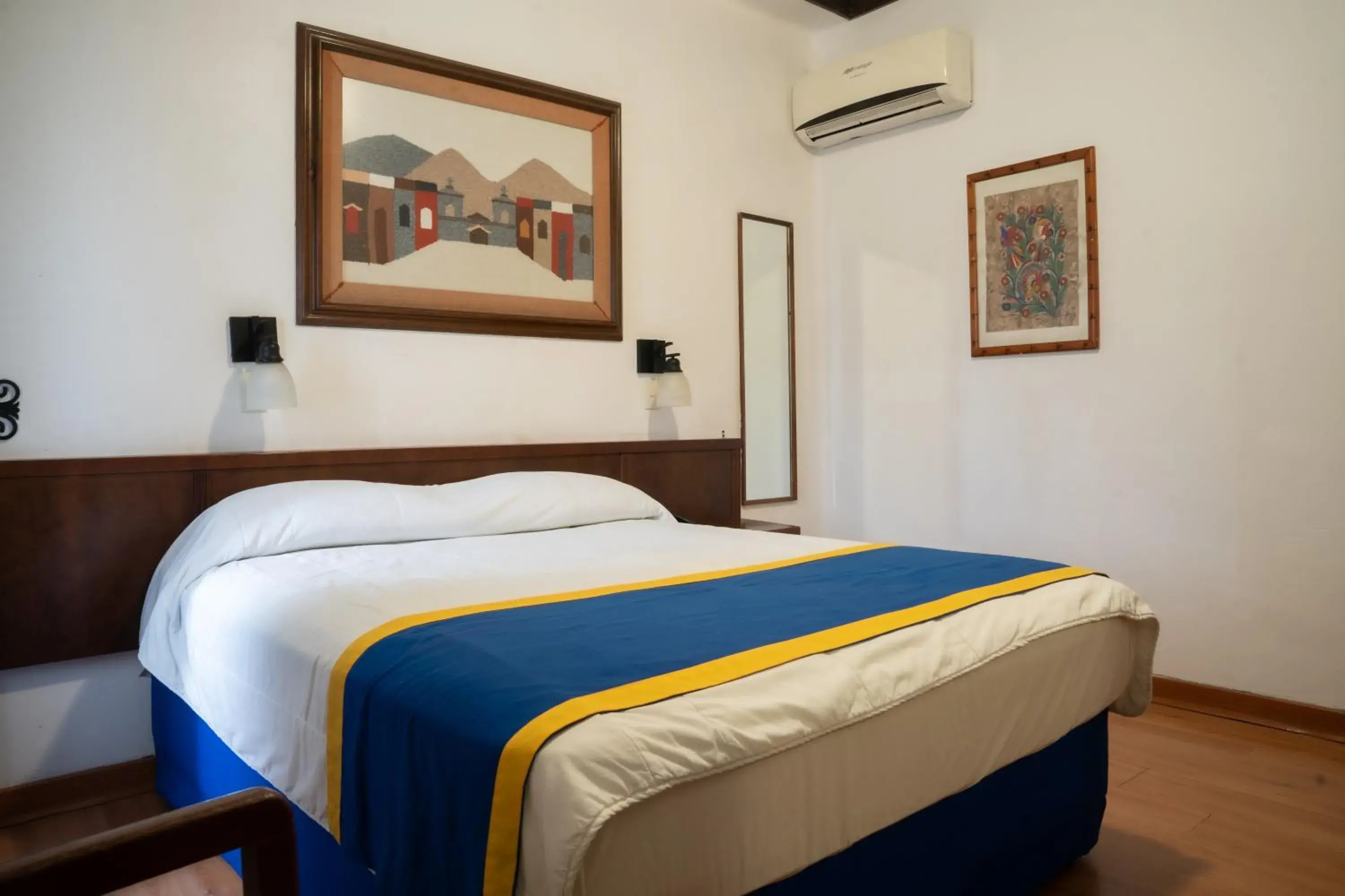 Deluxe Room in Hotel Sierra Gorda Deluxe Room in Hotel Sierra Gorda