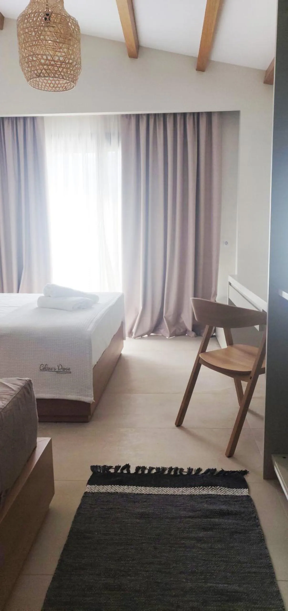 Bed in Celine's Rose