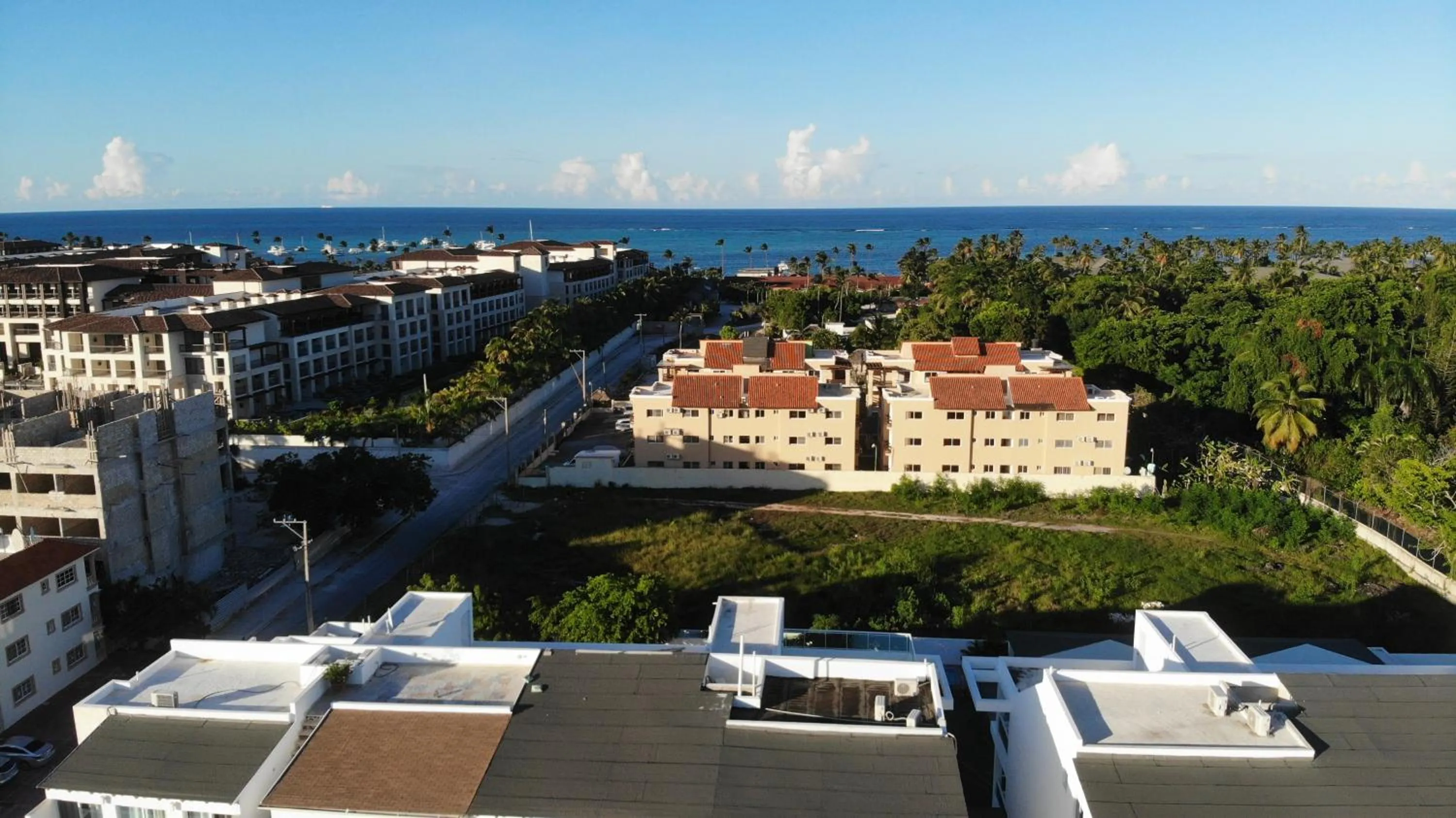 Property building in Precioso Apartamento a solo pasos de la Playa