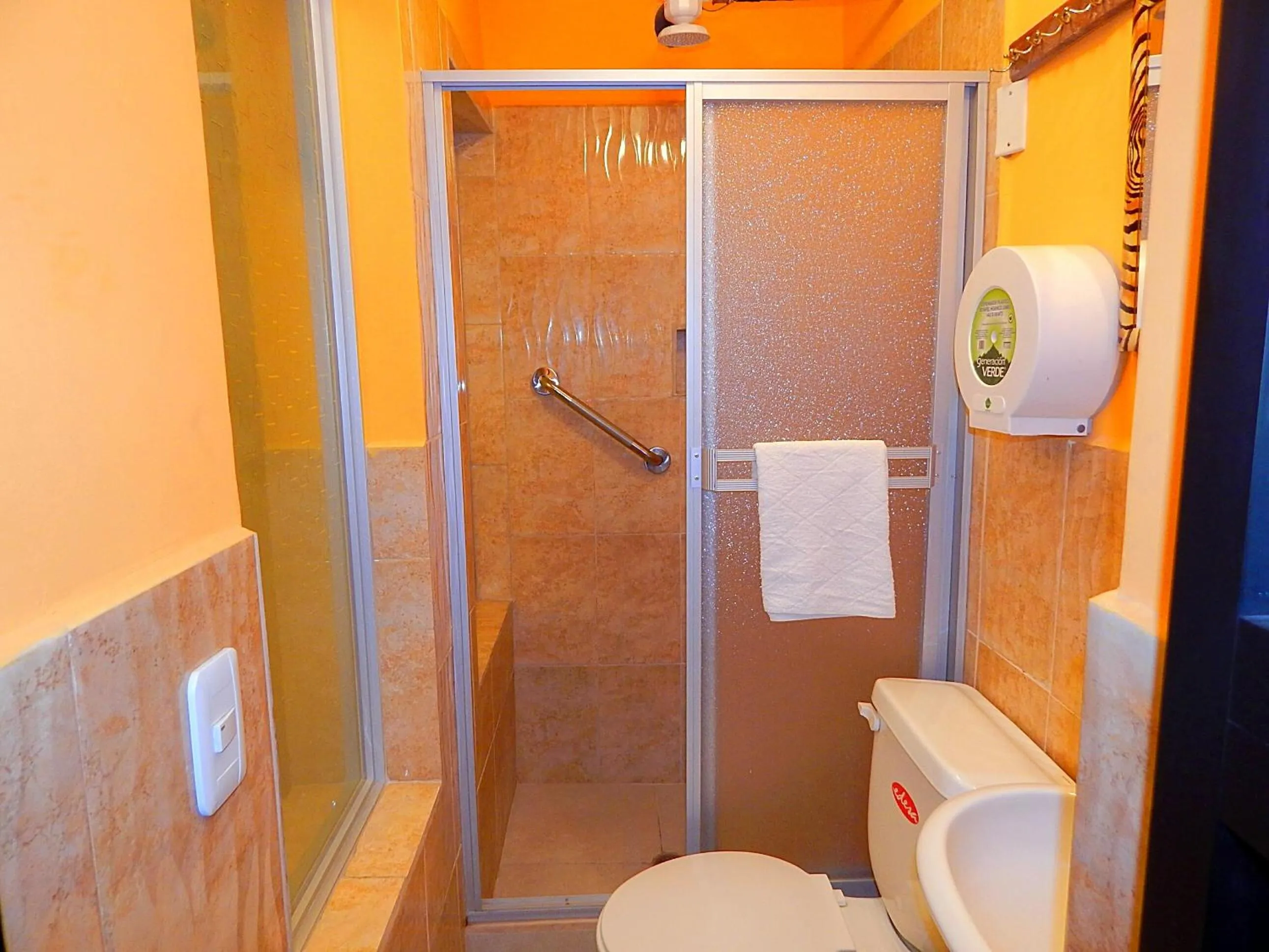 Shower in Olympus Plaza