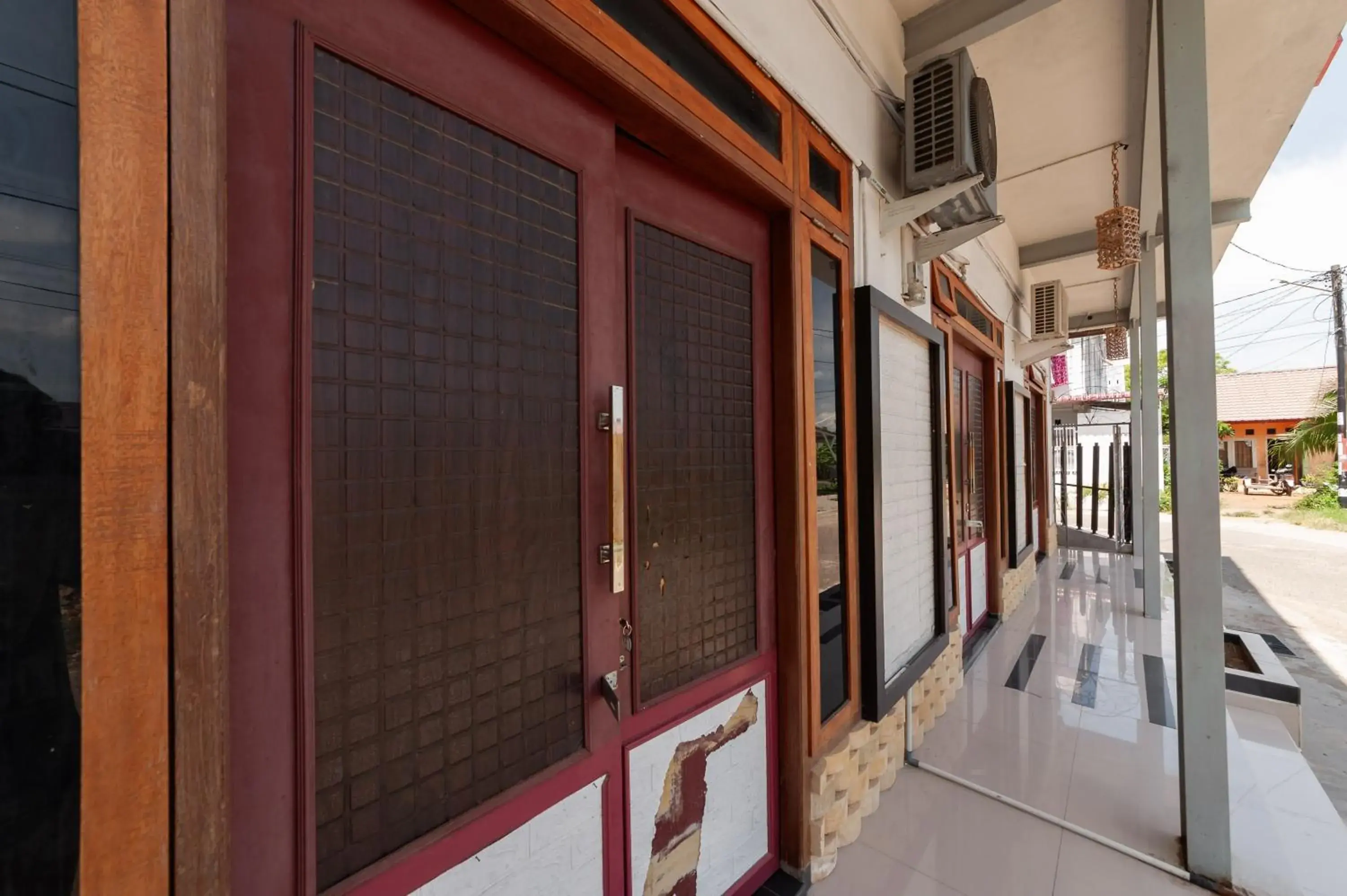 Property building in RedDoorz Syariah near Pasar Aceh Shopping Centre Property building in RedDoorz Syariah near Pasar Aceh Shopping Centre