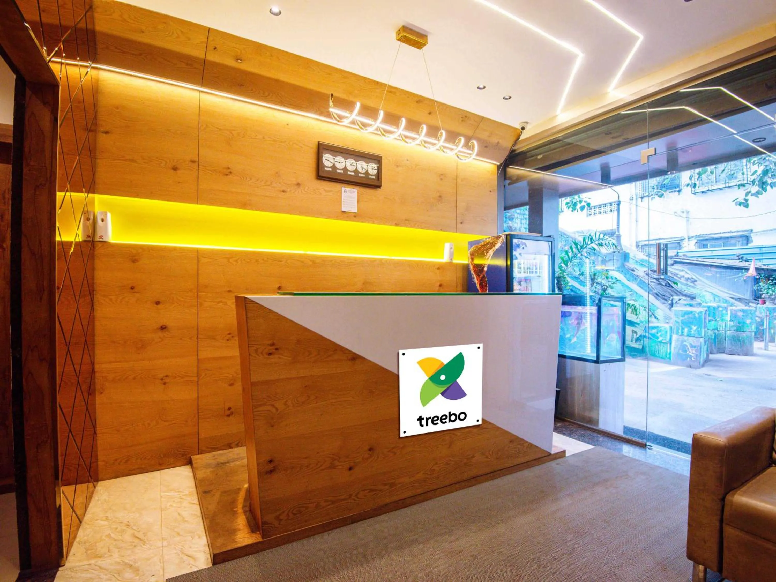 Lobby or reception in Treebo Amber Imperial