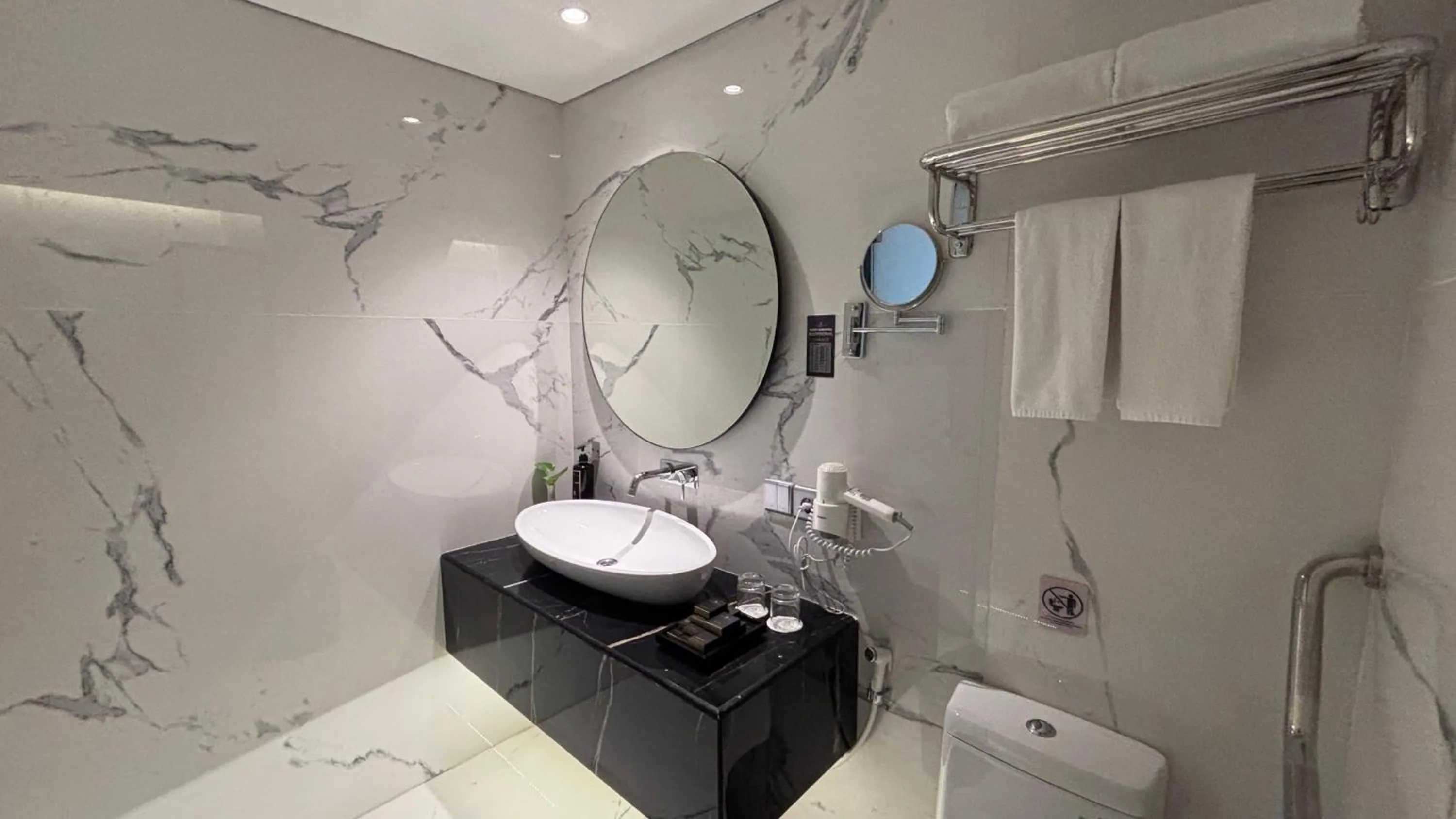 Property building in Trio Azana Style Kebumen