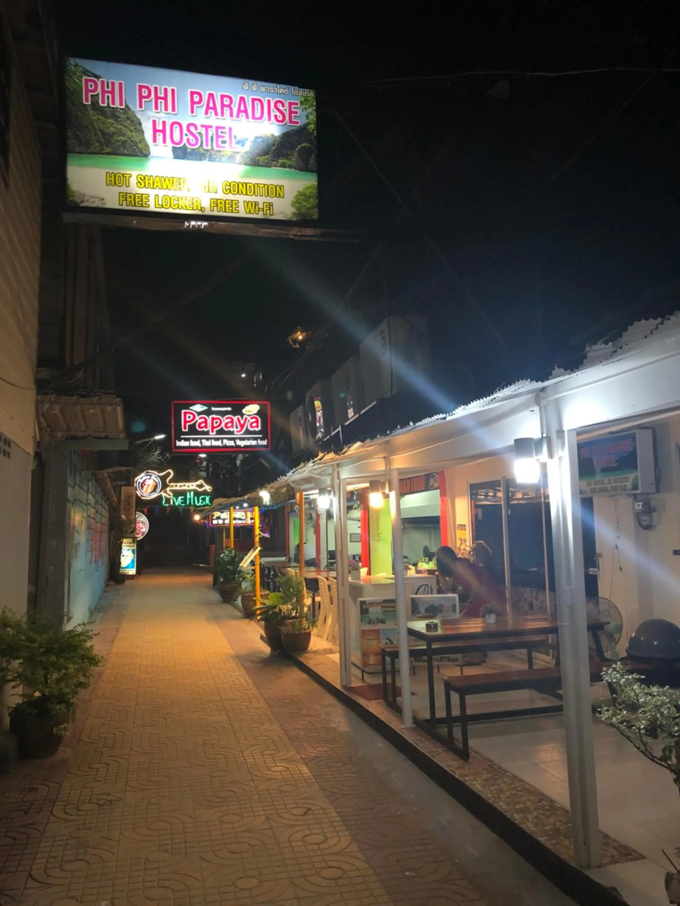 Phi Phi Paradise Hostel