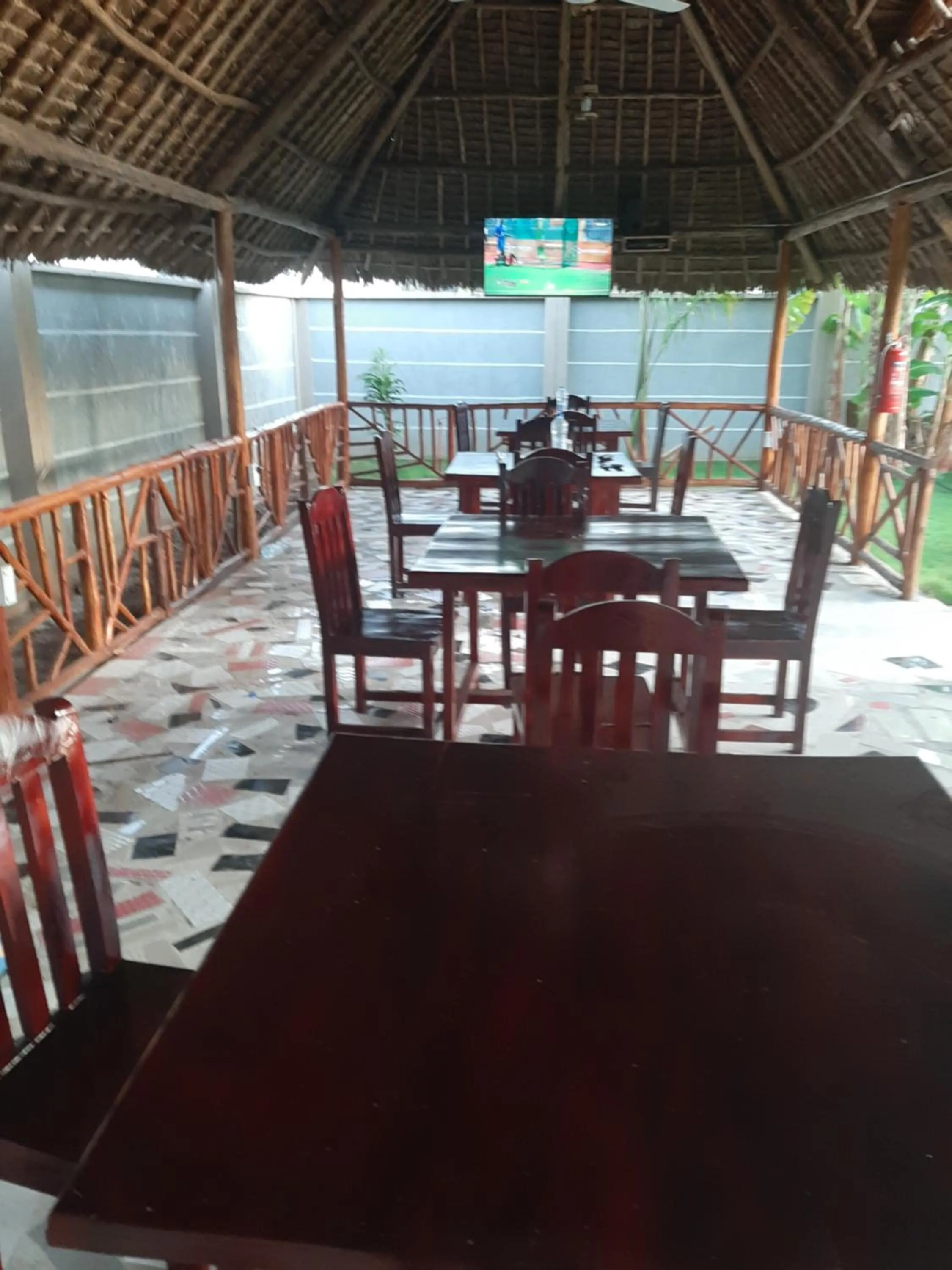 Patio in Joleen Safari Park