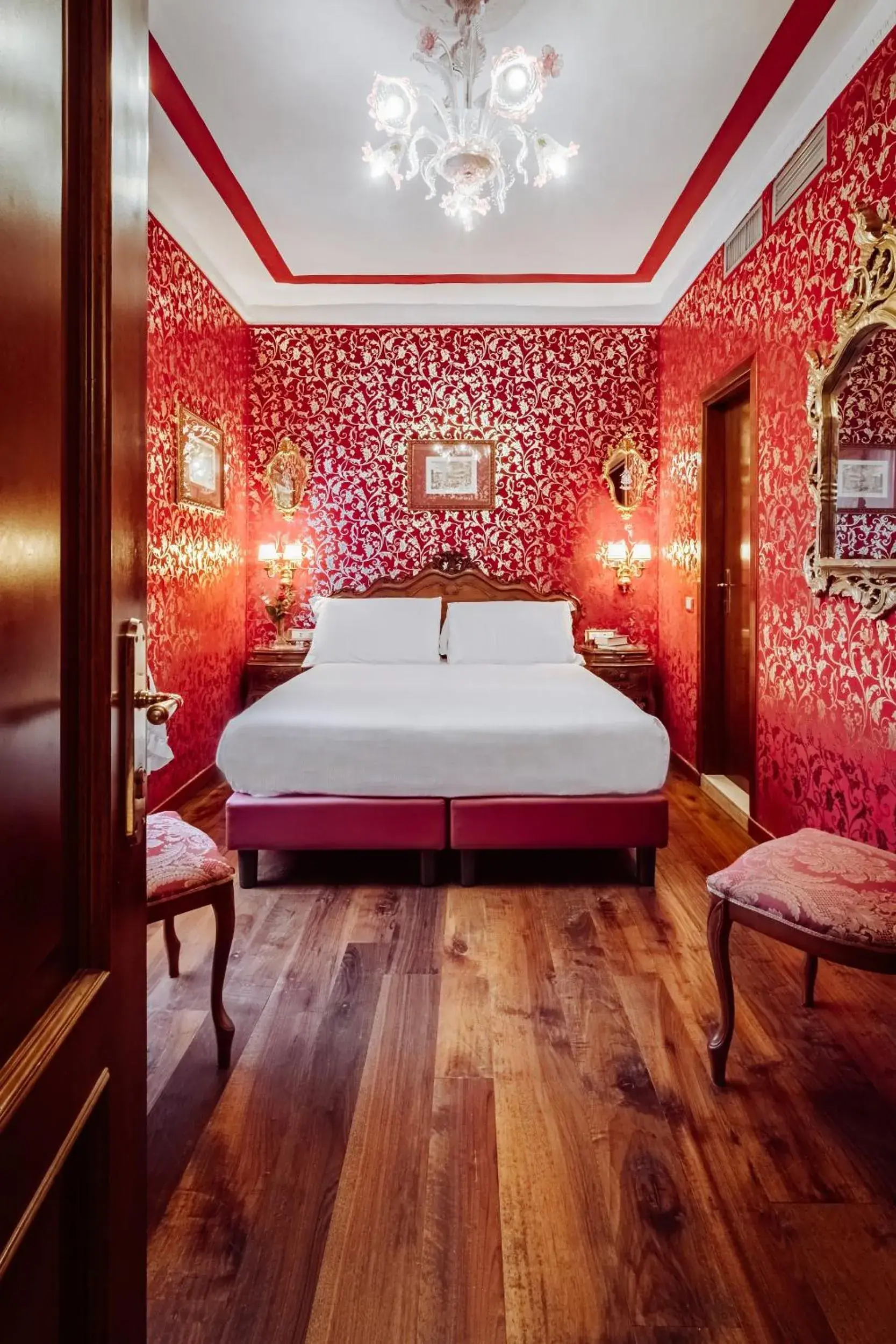 Bed in Antica Locanda Sturion Residenza d'Epoca Bed in Antica Locanda Sturion Residenza d'Epoca