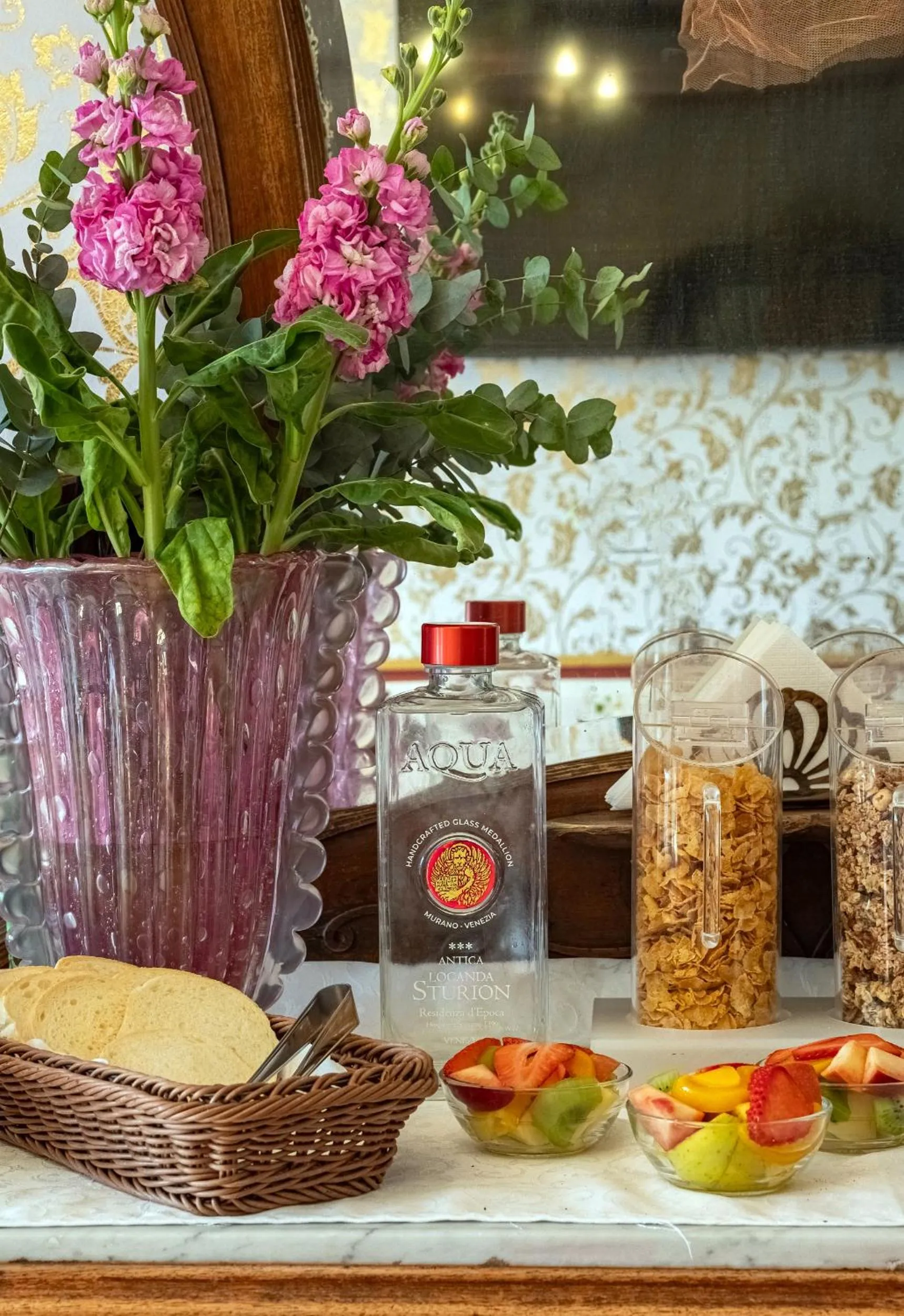 Breakfast in Antica Locanda Sturion Residenza d'Epoca