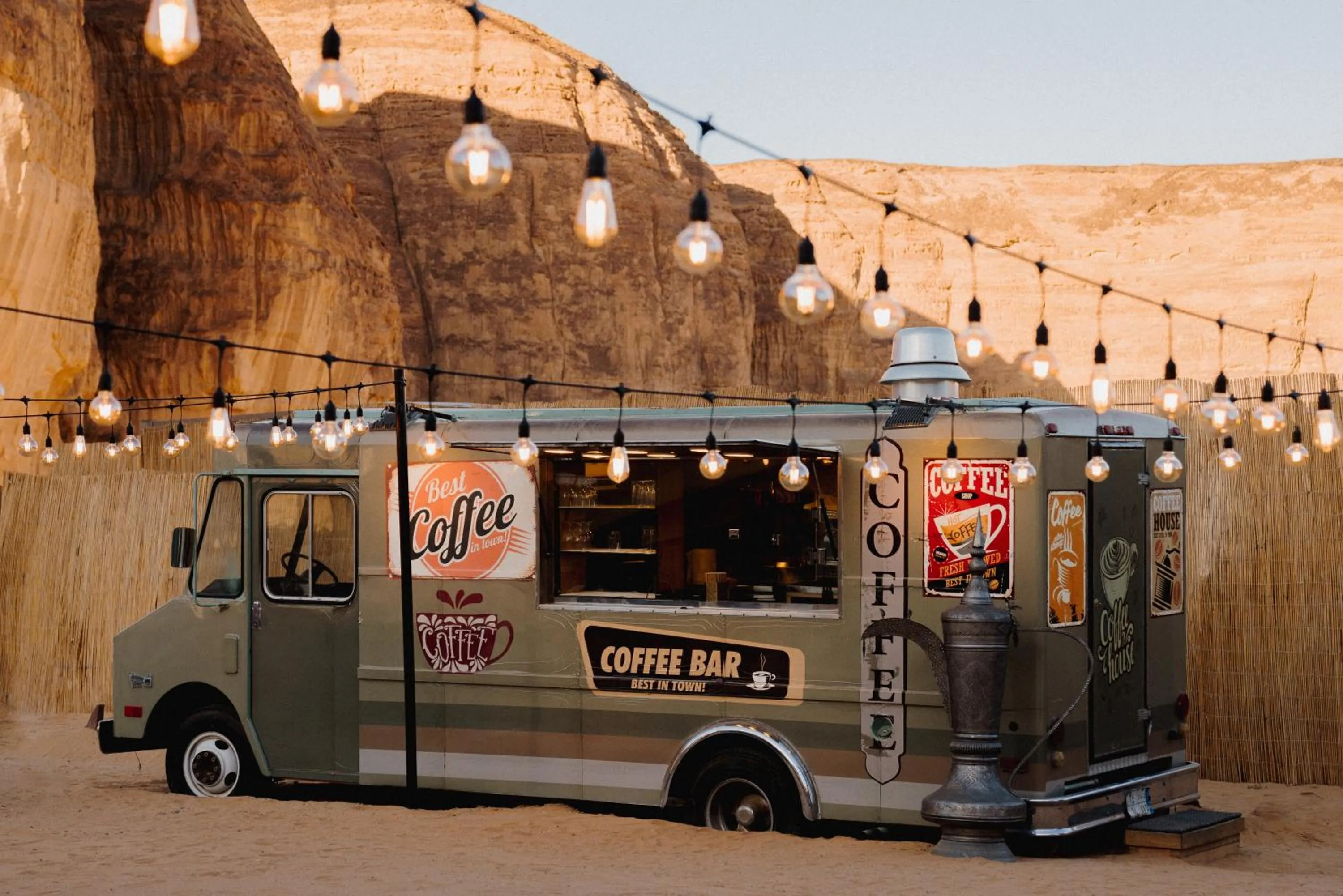 Restaurant/places to eat in Caravan AlUla by Our Habitas