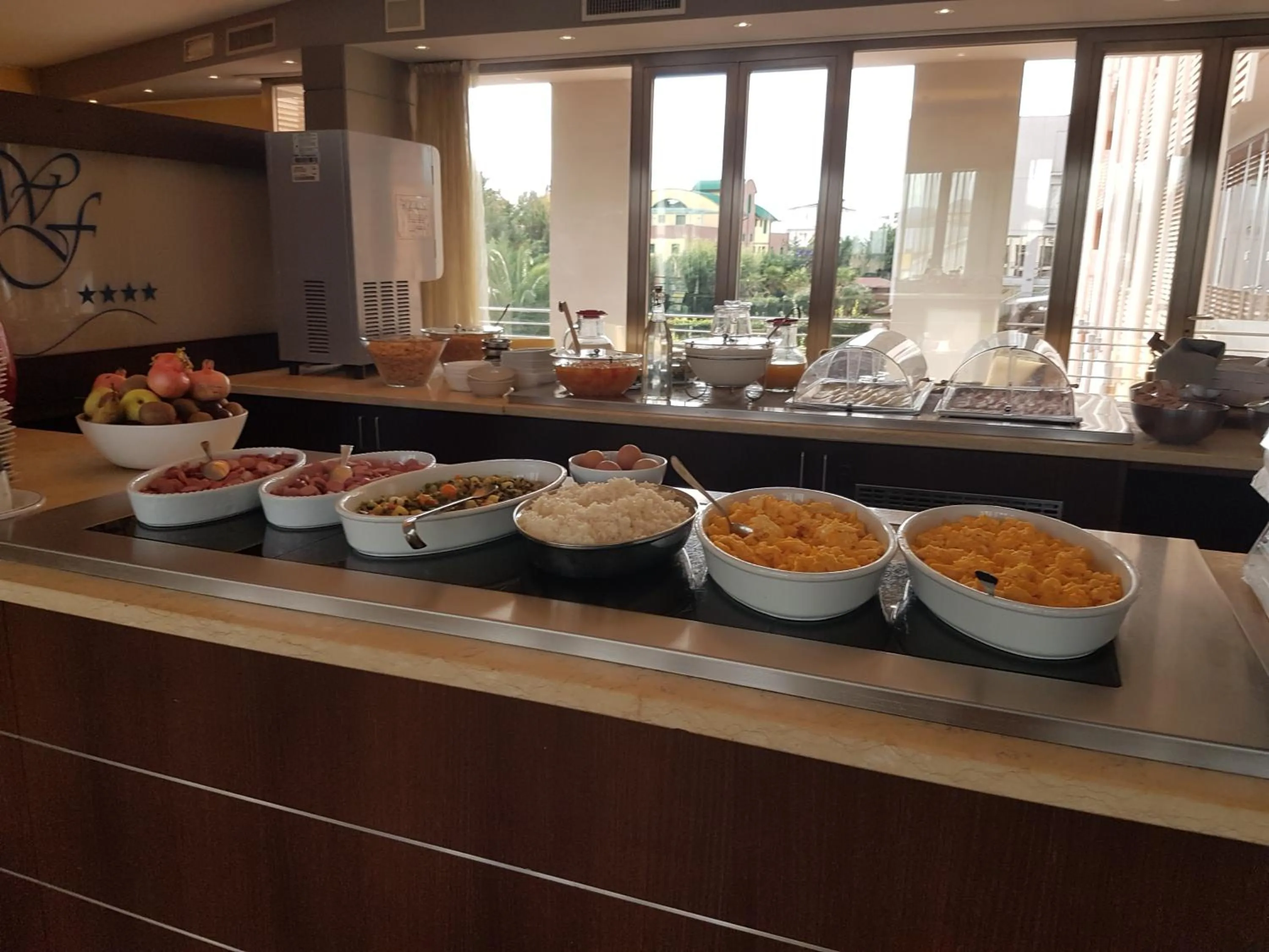 Breakfast in West Florence