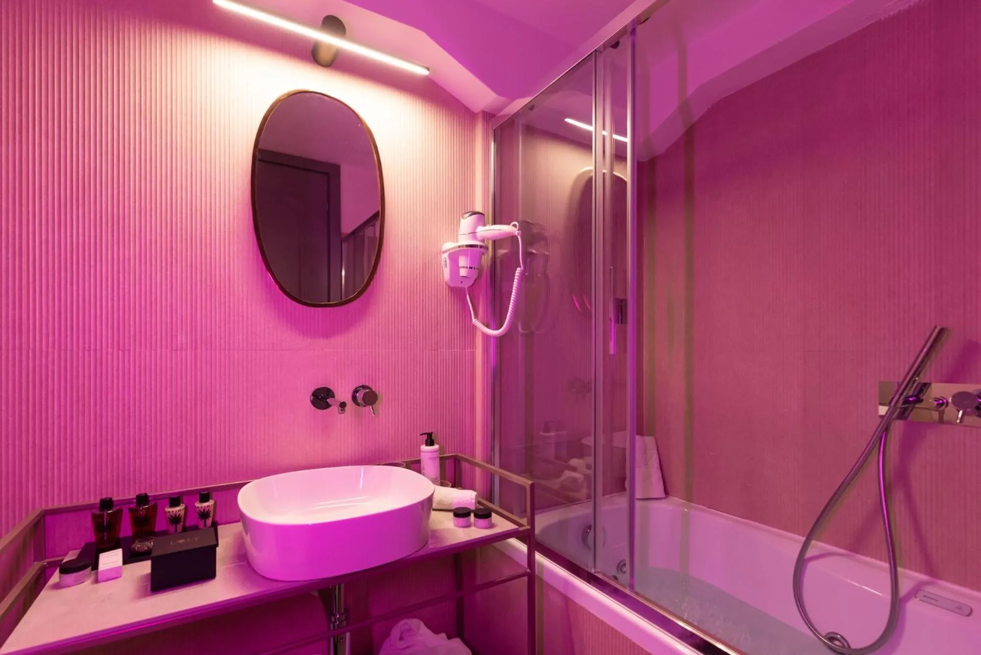 Bathroom in Loly Boutique Hotel Roma