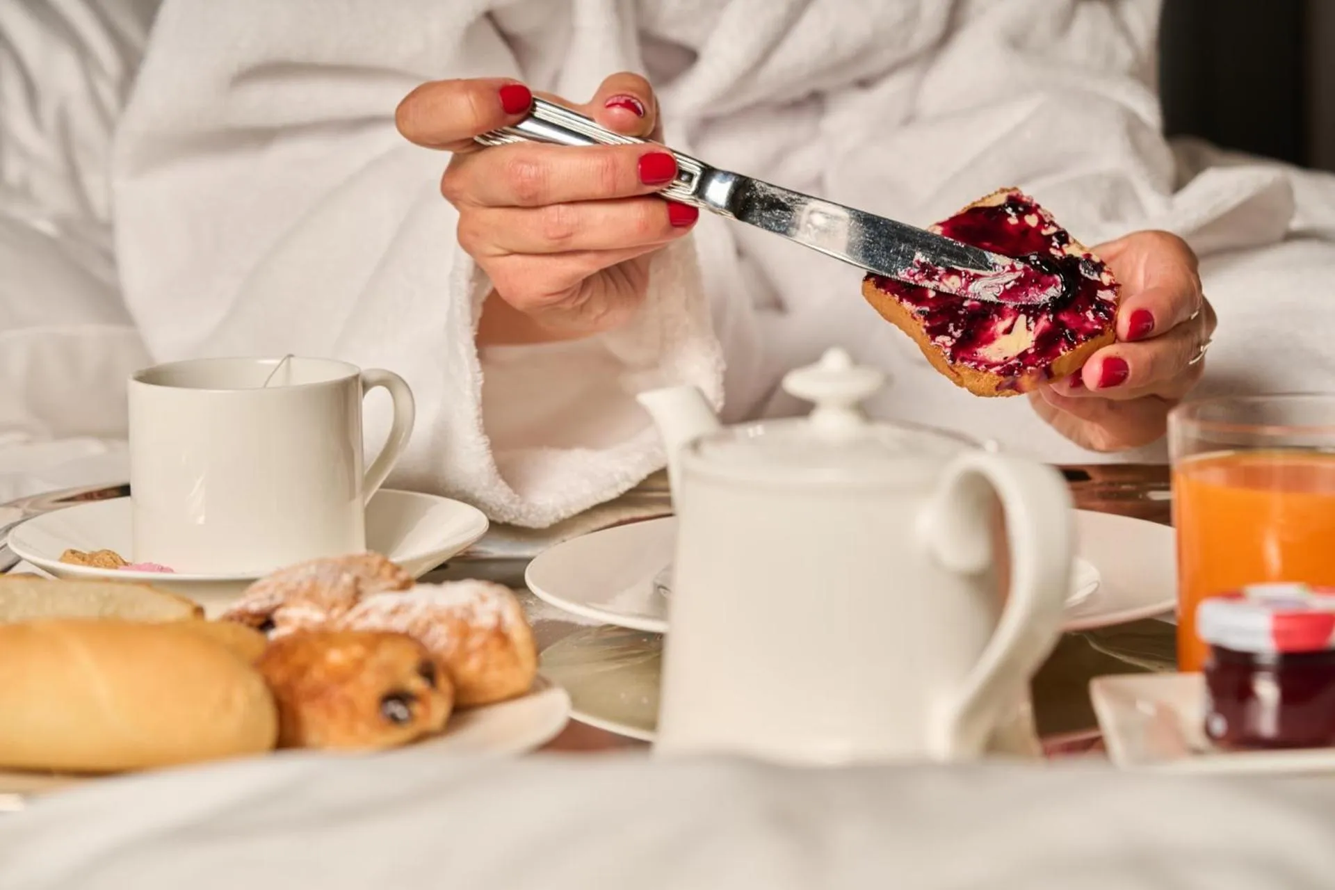 Food and drinks in Loly Boutique Hotel Roma