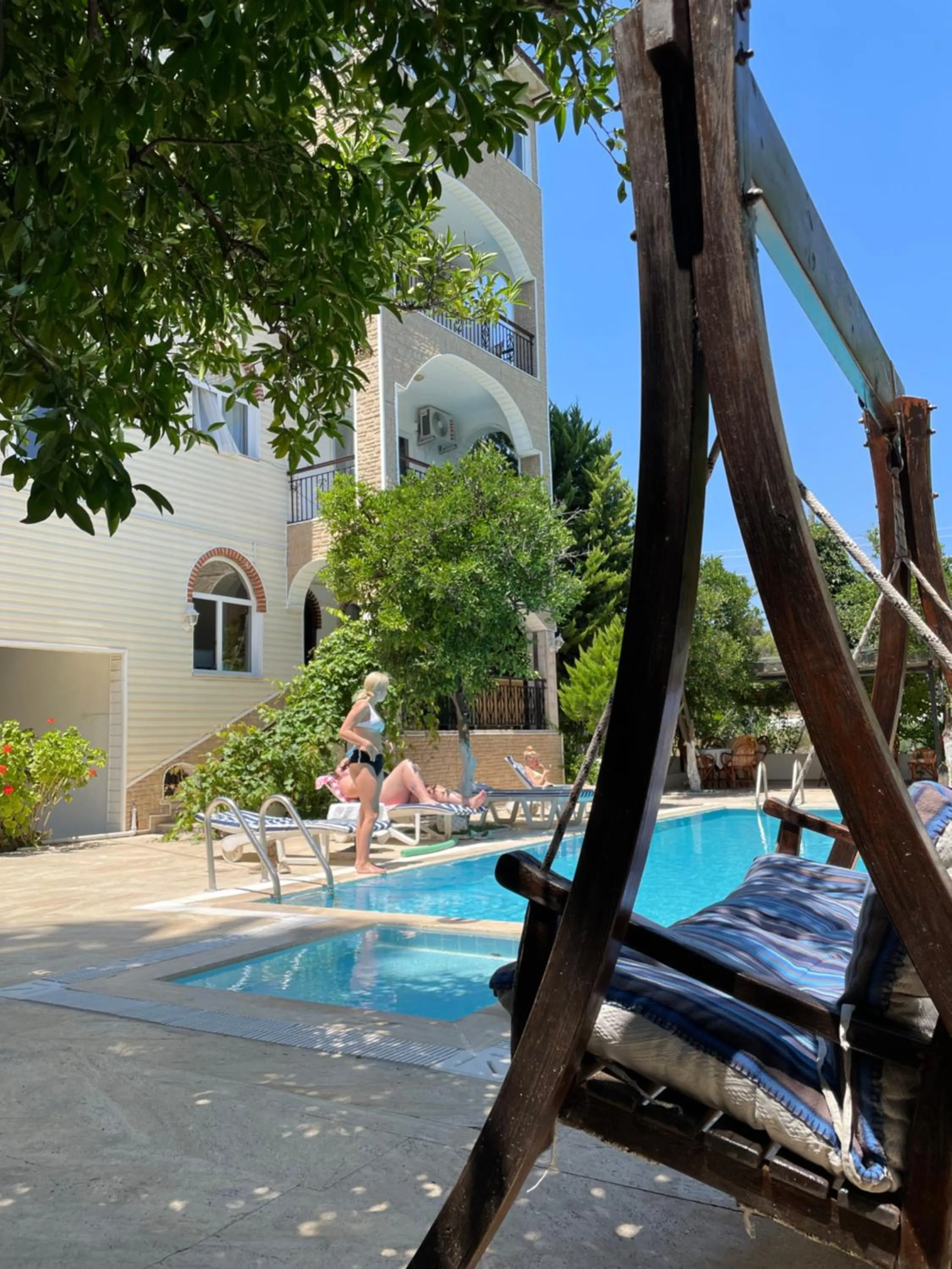 Swimming pool in Felicity Hotel & Bungalows