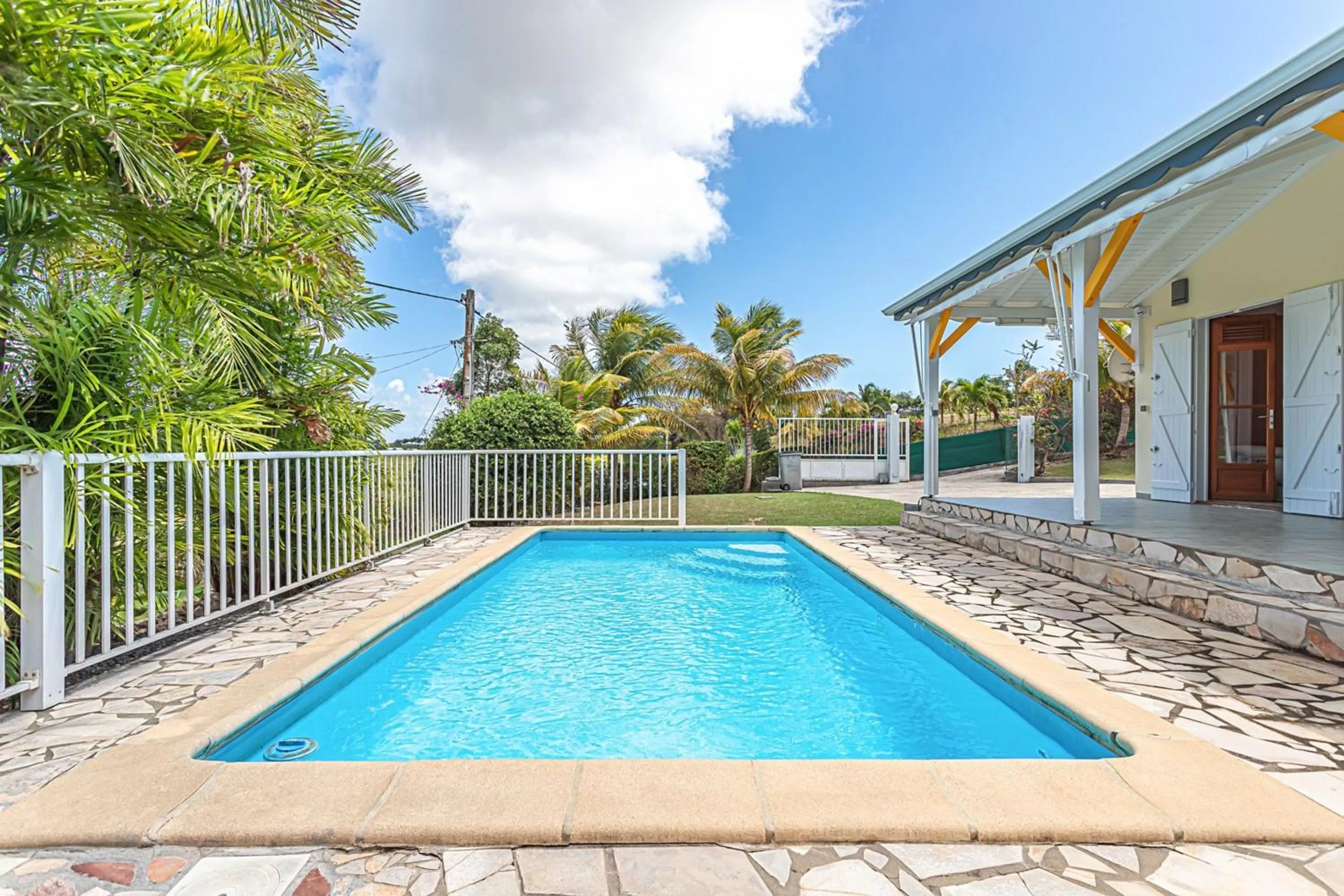Villa spacieuse à Saint-François avec piscine privée