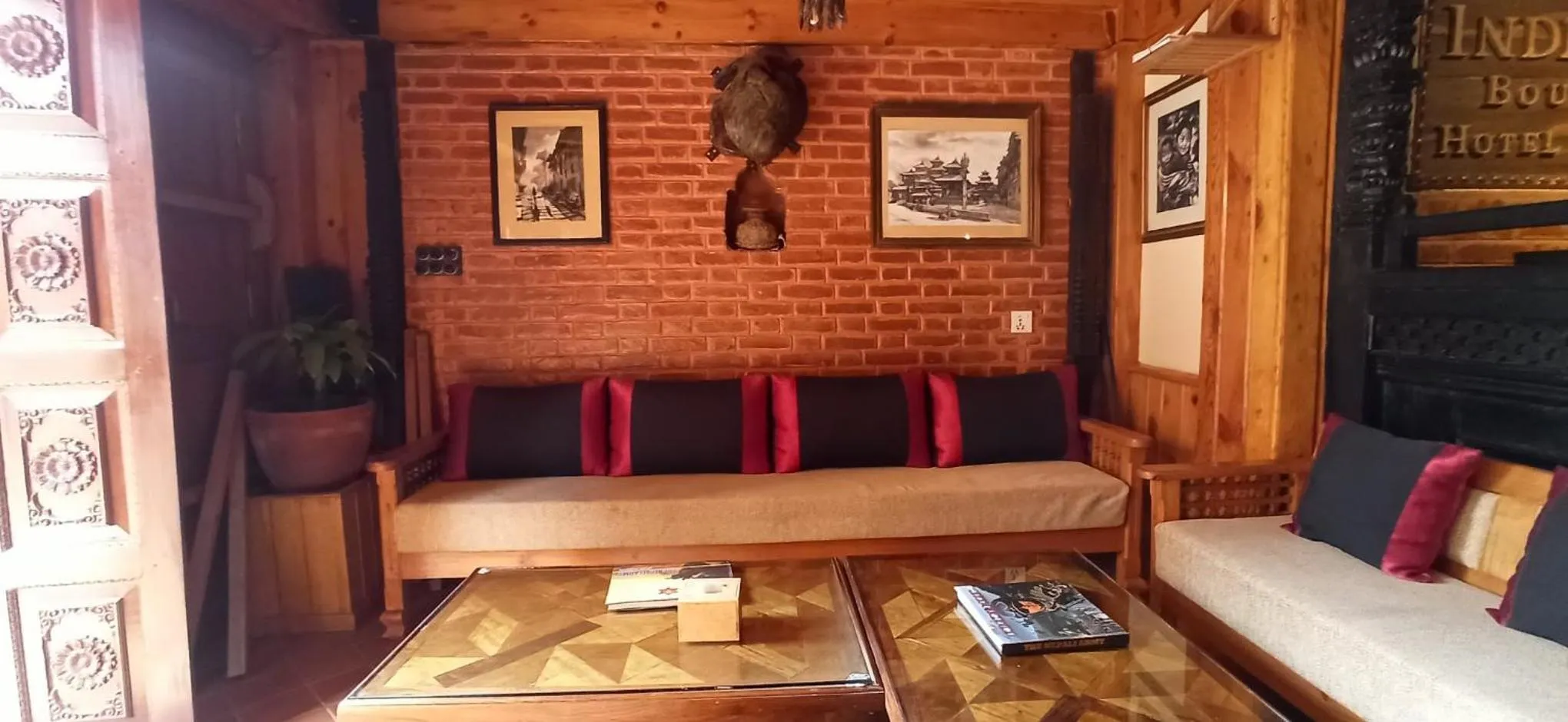 Indrayani Boutique Hotel & Cafe