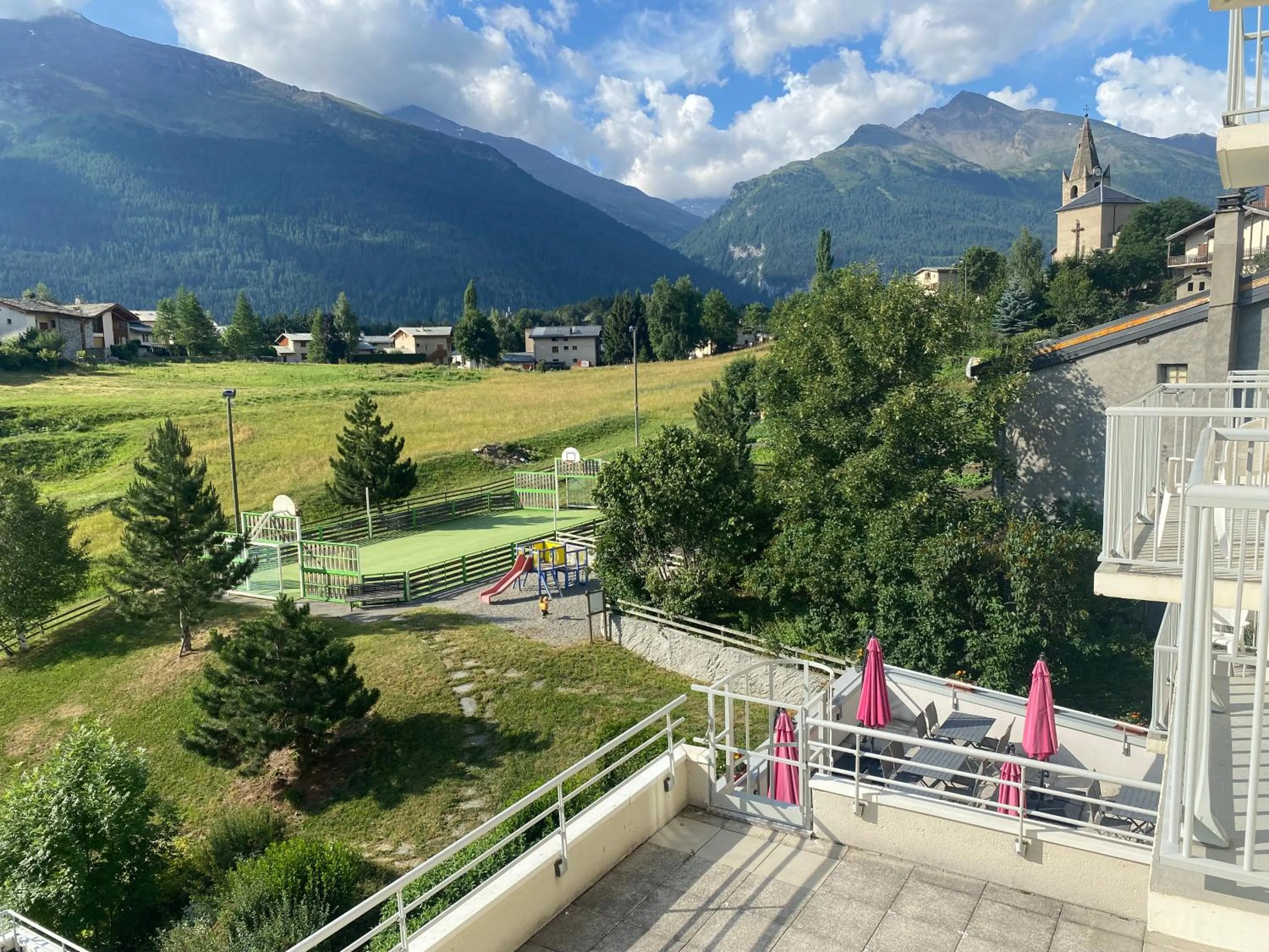 Patio in Village de vacances Fleurs et Neige