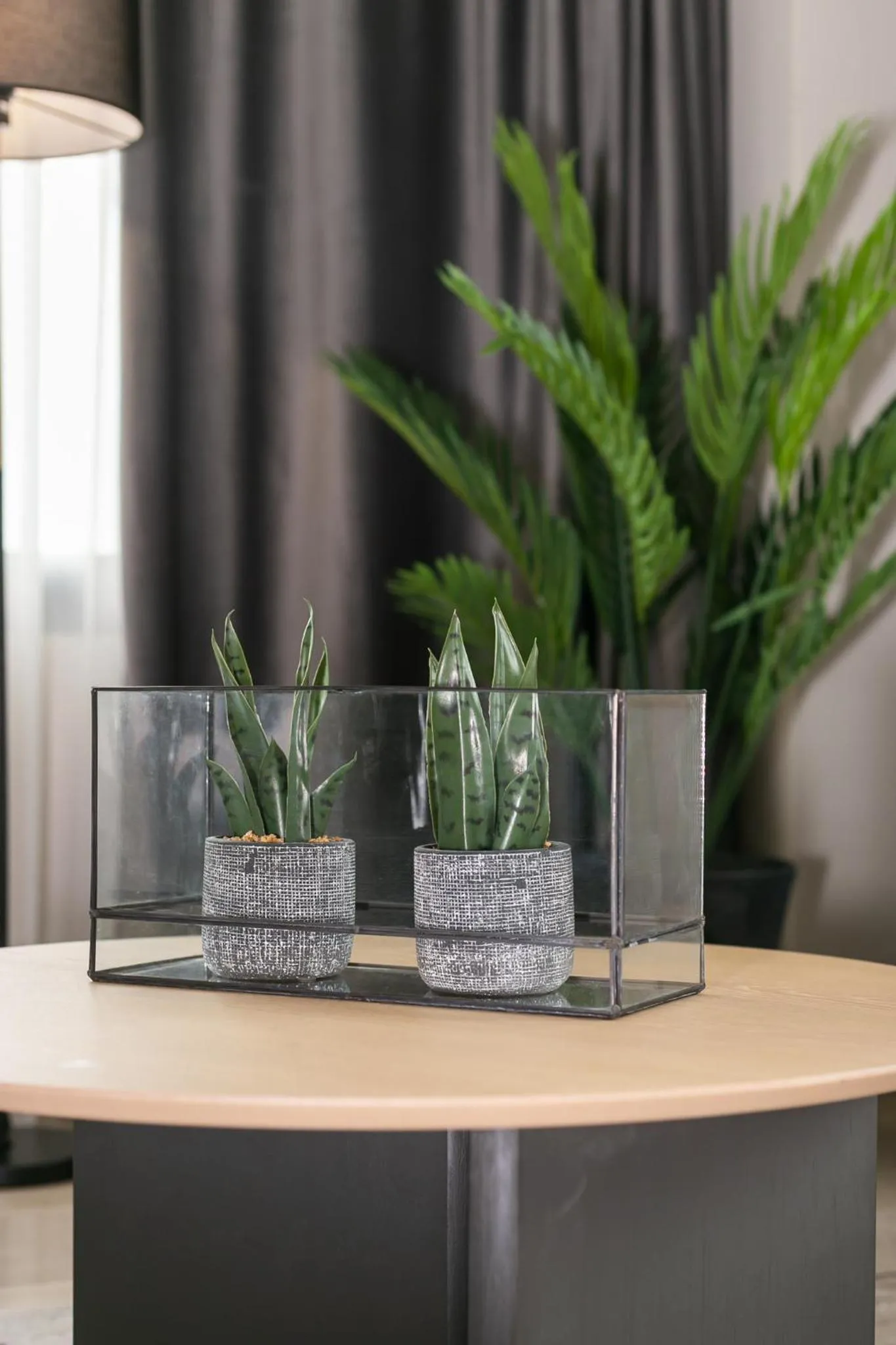 Decorative detail in Sea & the City