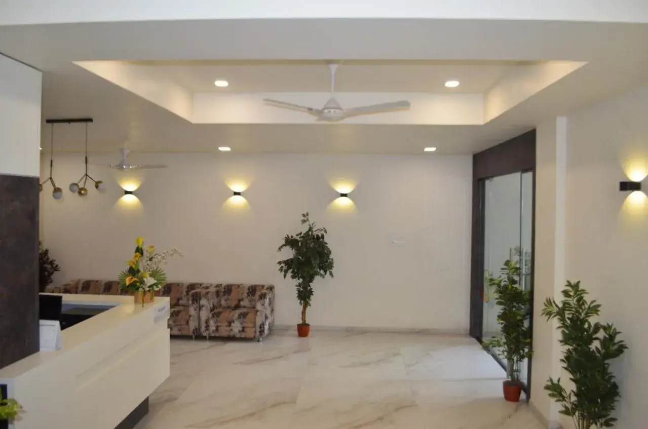 Lobby or reception in Hotel O2 Sangli Lobby or reception in Hotel O2 Sangli