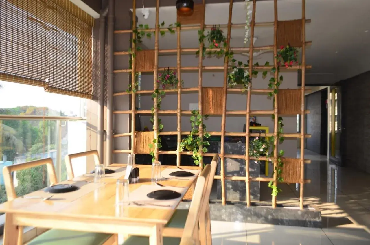 Restaurant/places to eat in Hotel O2 Sangli Restaurant/places to eat in Hotel O2 Sangli