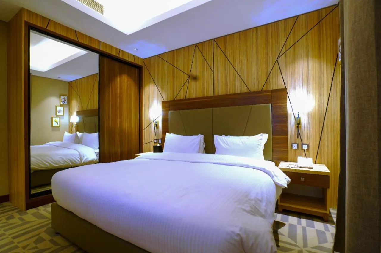 Bedroom, Bed in Al Aseel Hotel