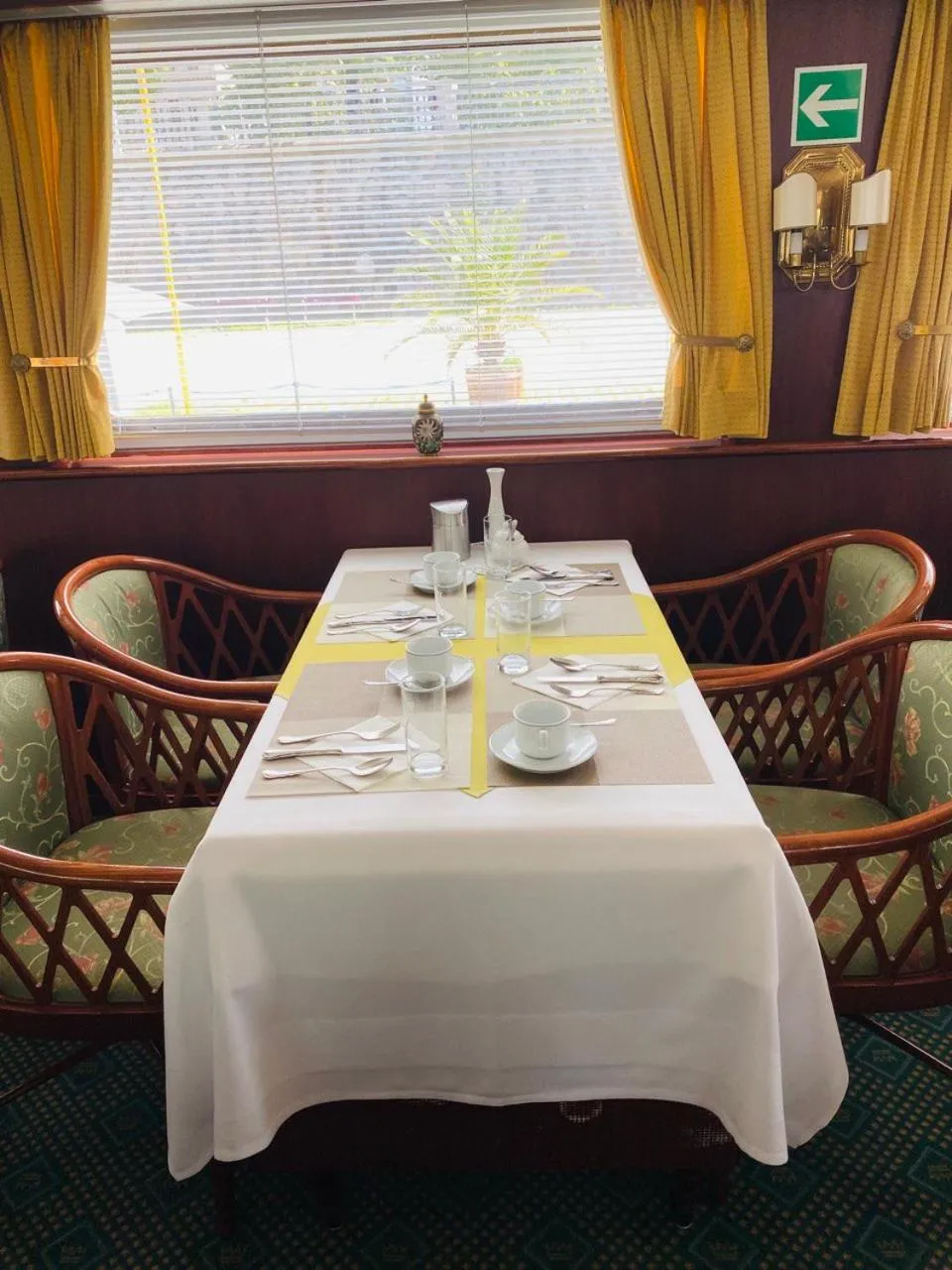 Restaurant/places to eat in River hotel KÖNIGSTEIN