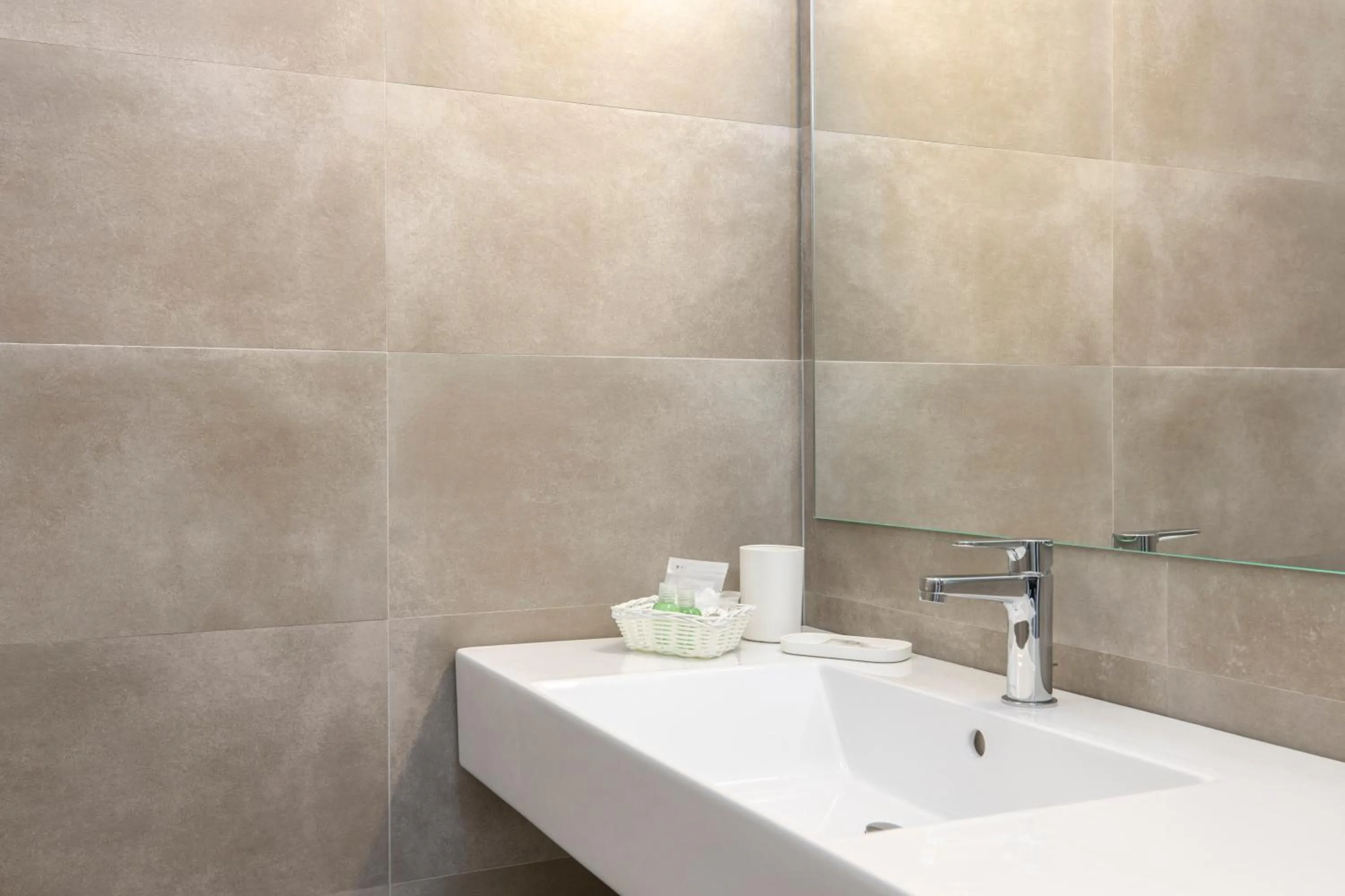 Bathroom in Hotel S'arena Beach