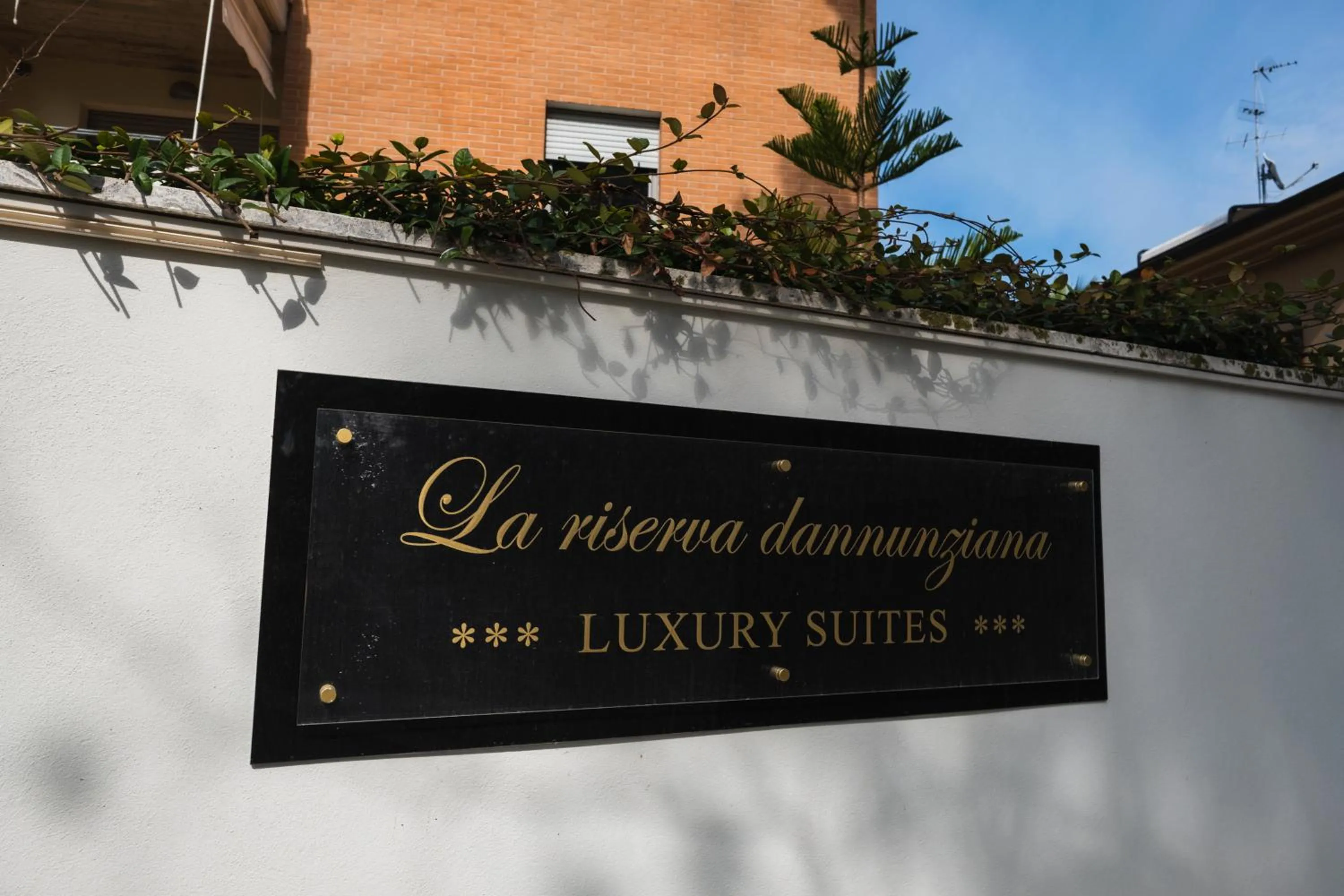 Property logo or sign in Luxury B&B La Riserva Dannunziana