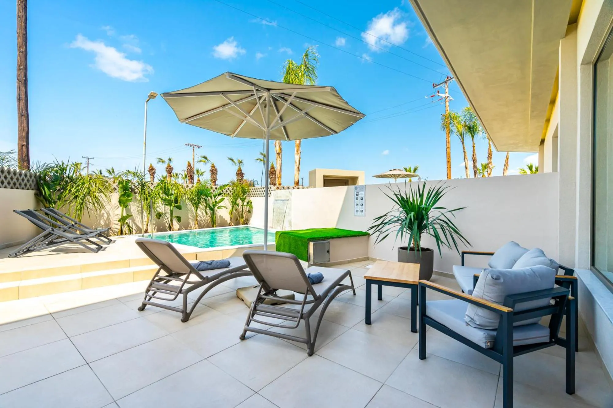 Balcony/Terrace in Pathos SeaSide Suites