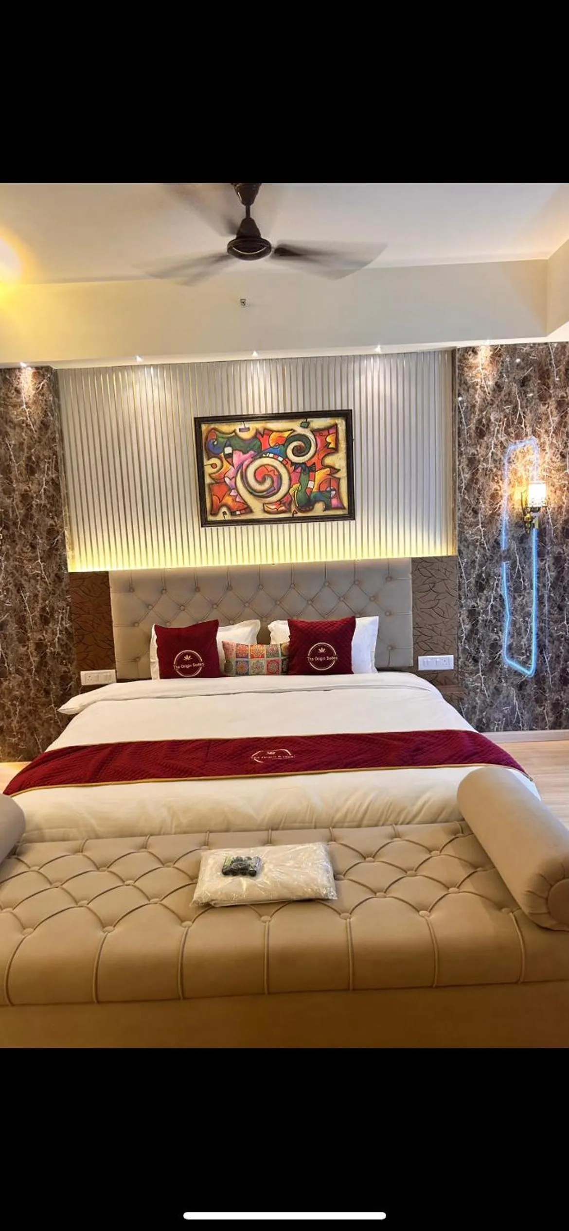 Bed in The Origin Suites DLF MY PAD