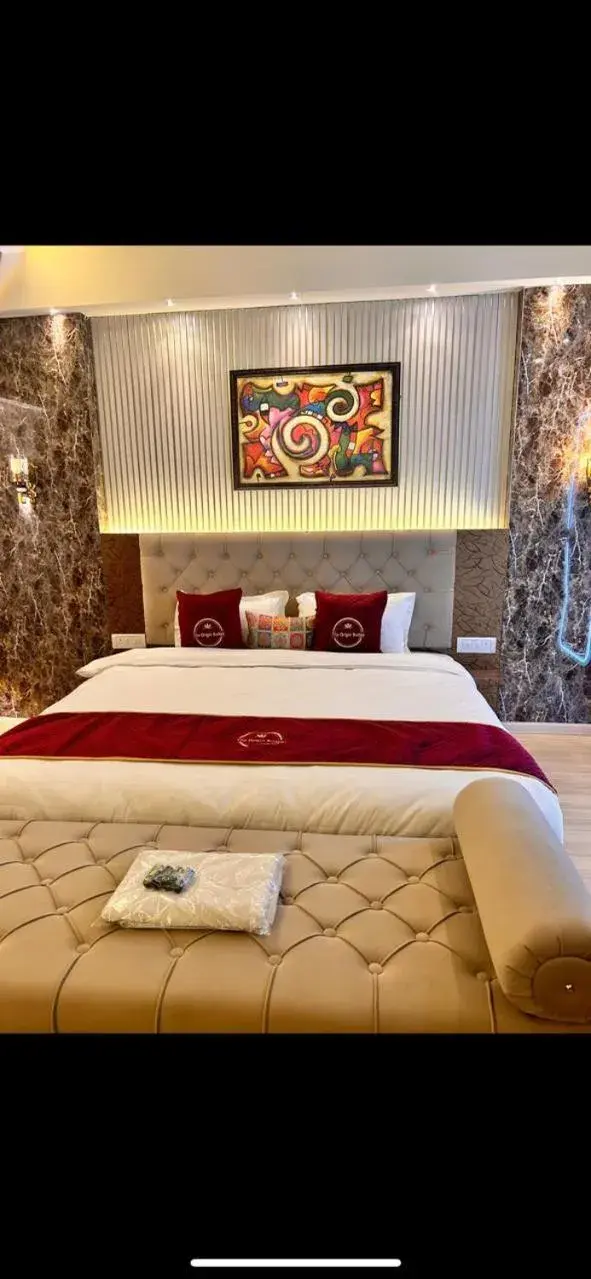 Deluxe Suite in The Origin Suites DLF MY PAD Deluxe Suite in The Origin Suites DLF MY PAD