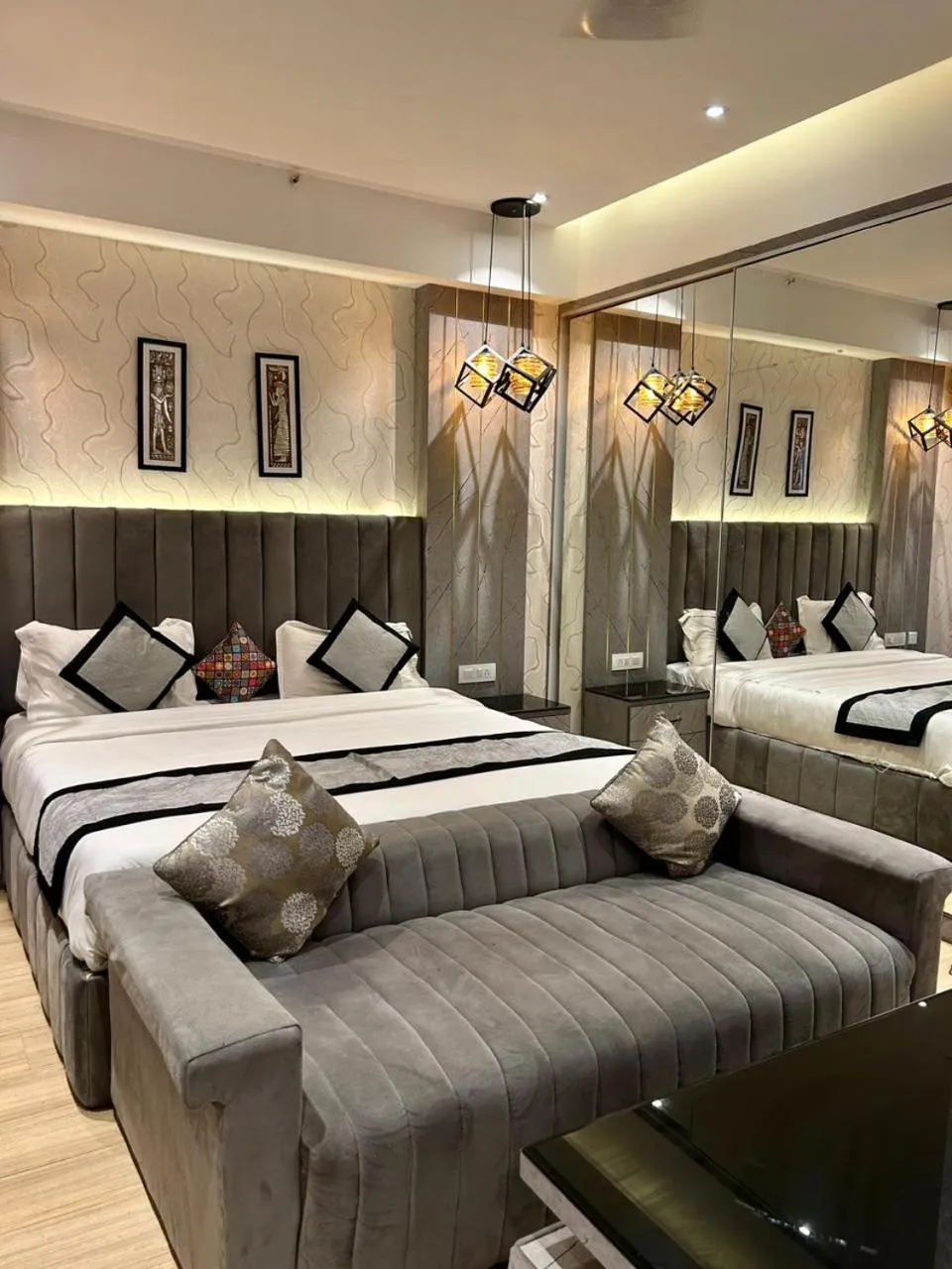 Bed in The Origin Suites DLF MY PAD