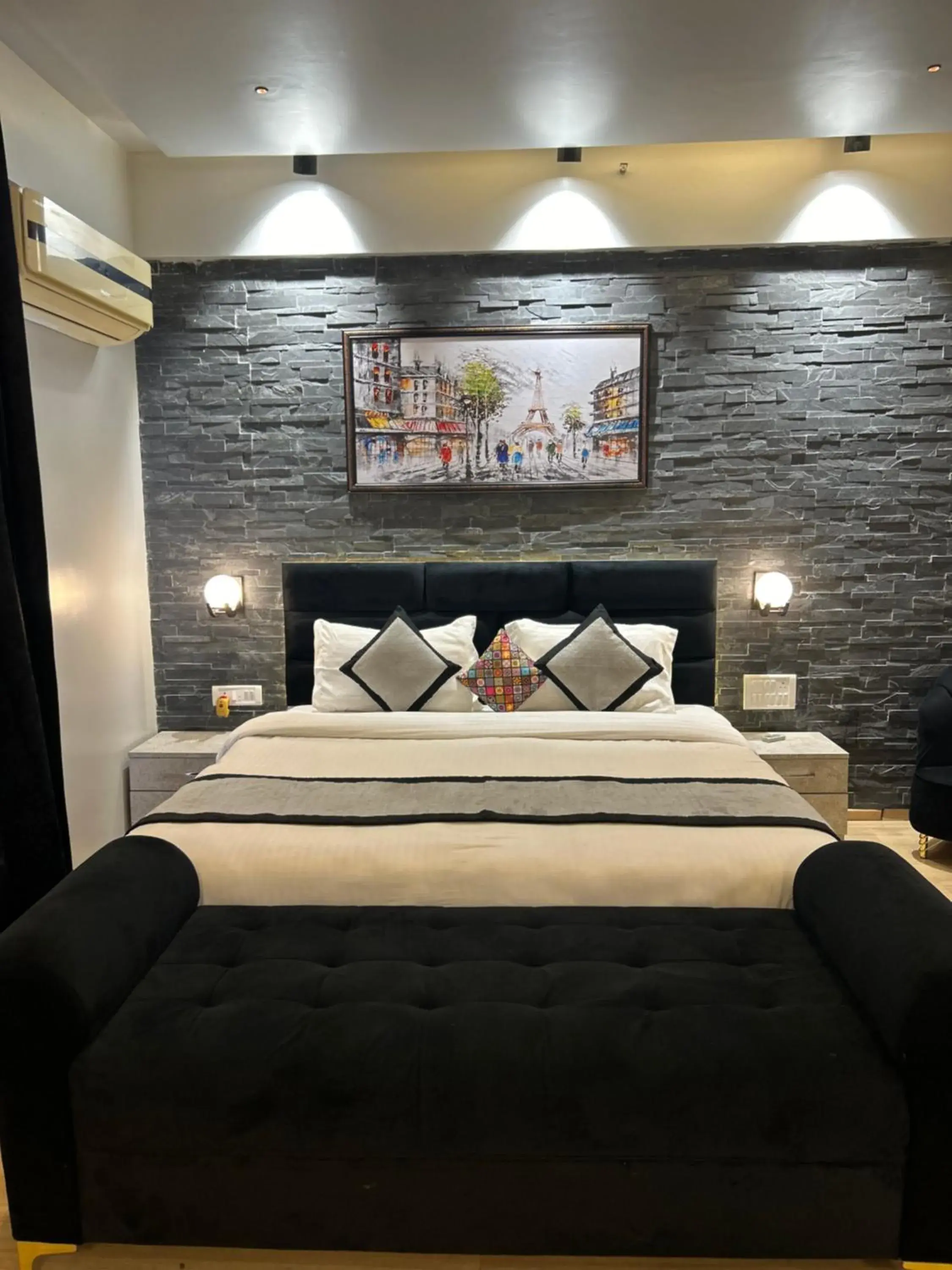 The Origin Suites DLF MY PAD The Origin Suites DLF MY PAD