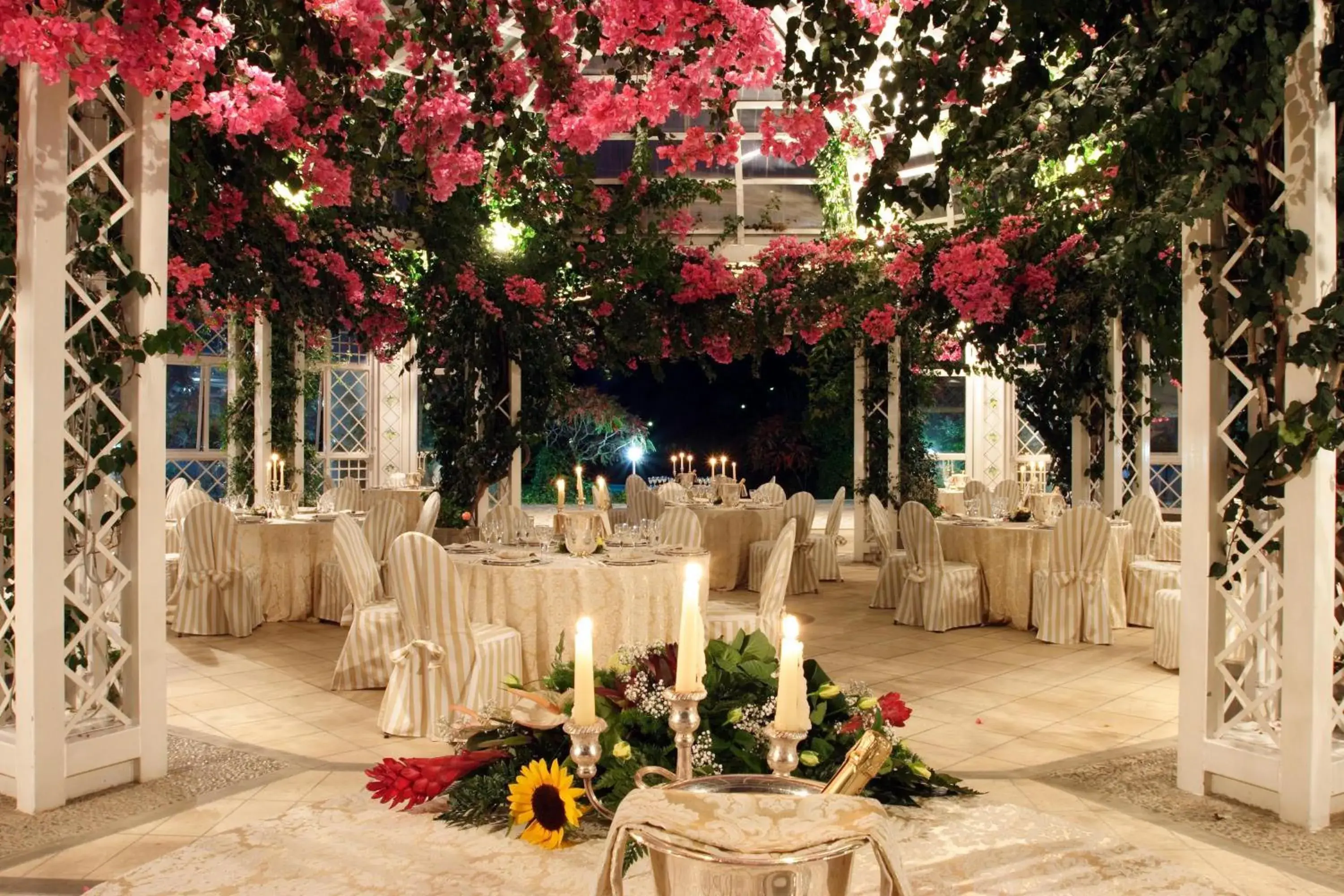 Restaurant/places to eat in Hotel Sierra Silvana Restaurant/places to eat in Hotel Sierra Silvana