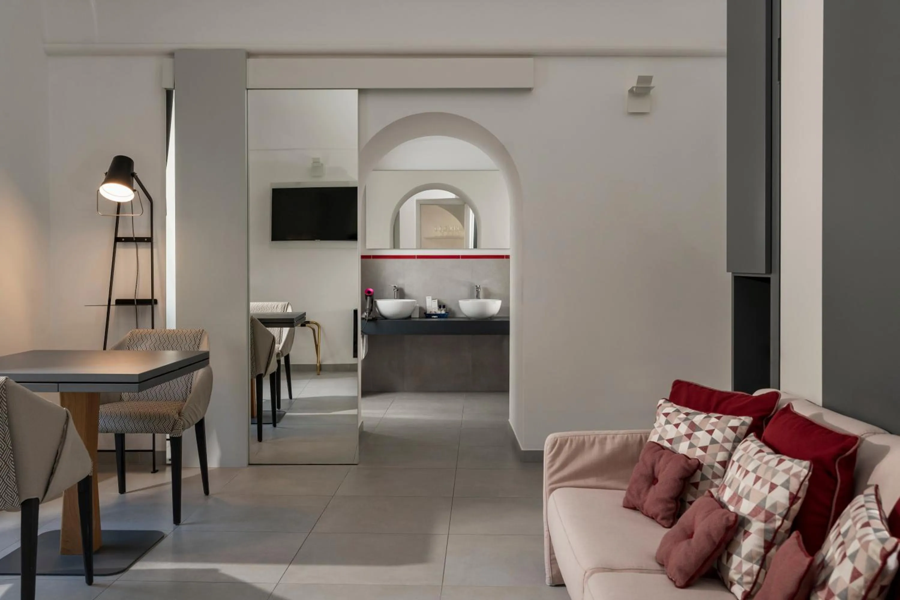 Bathroom in Hotel Savoia