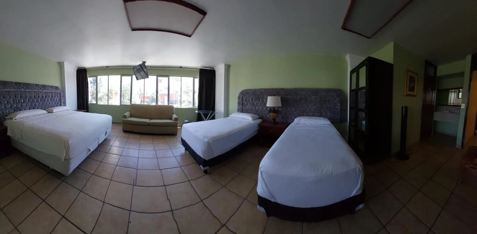 Photo of the whole room, Bed in Hotel el Cortes